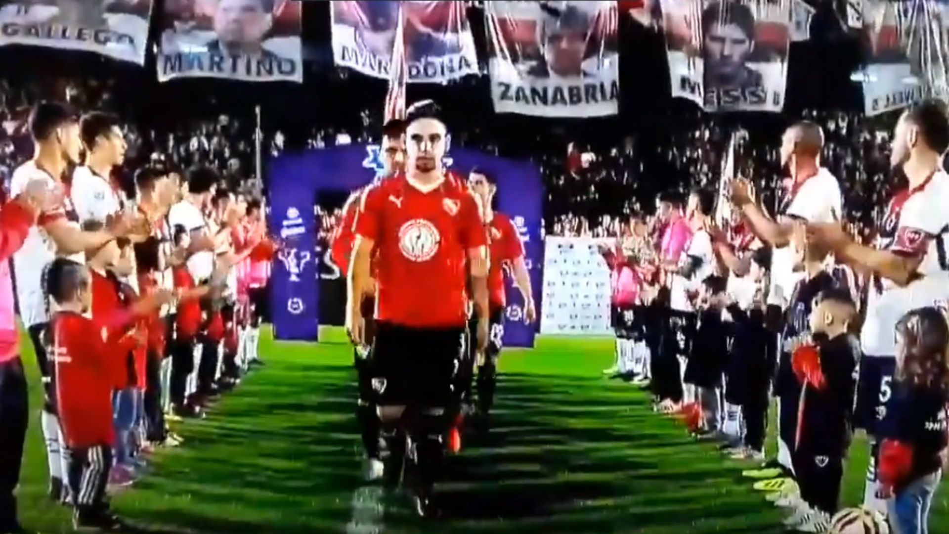 Pasillo Newell's Independiente Captura TV