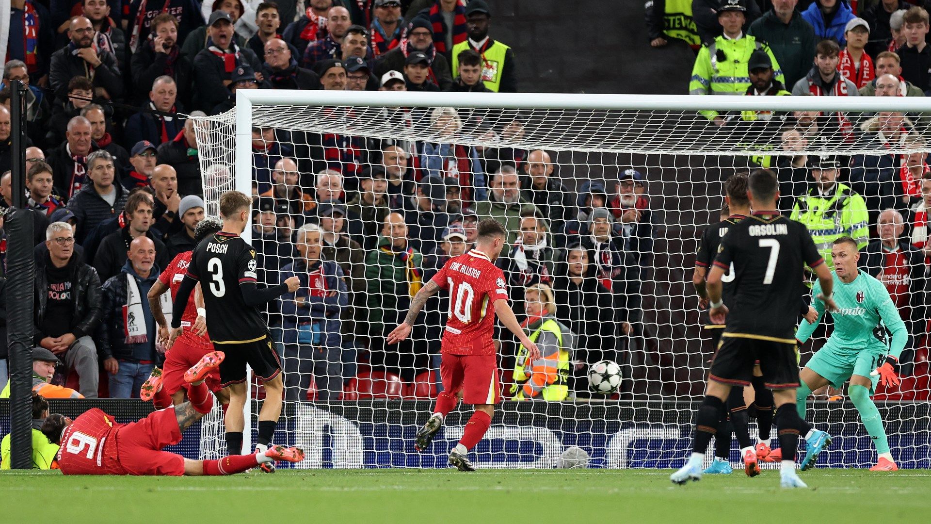 Alexis Mac Allister Liverpool Bologna 2024-25 Champions League