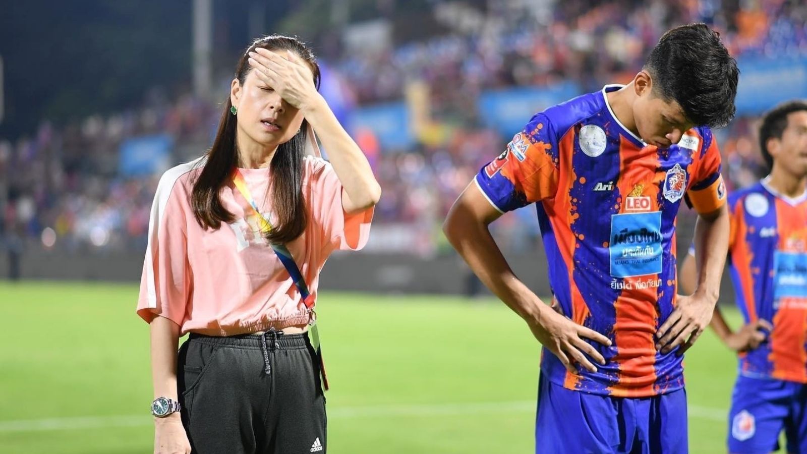 นวลพรรณ ล่ำซำ