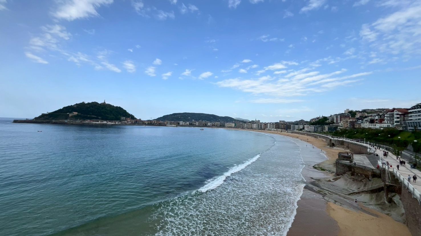 20250501-laliga-mediatour-day1- SanSebastian-beach