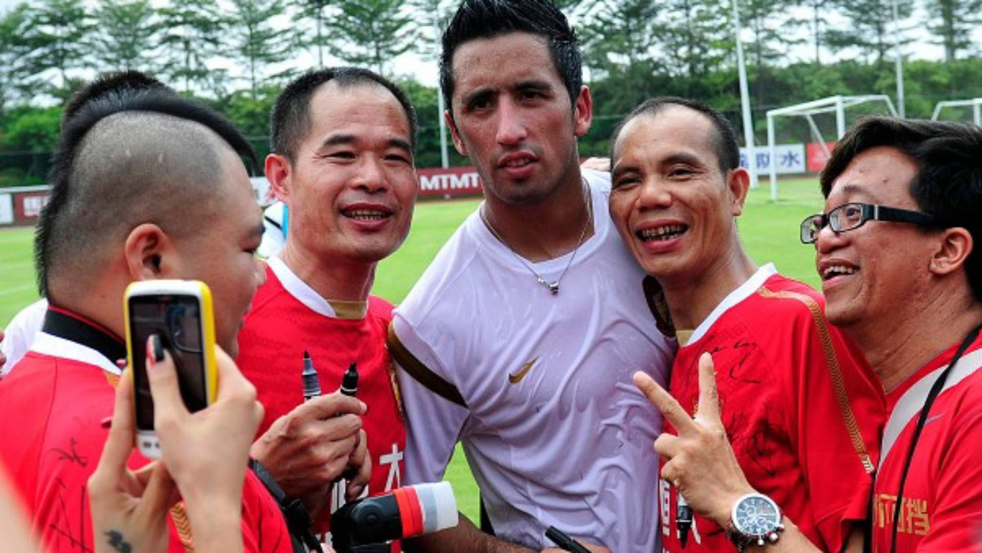 guangzhou-barrios-09012023