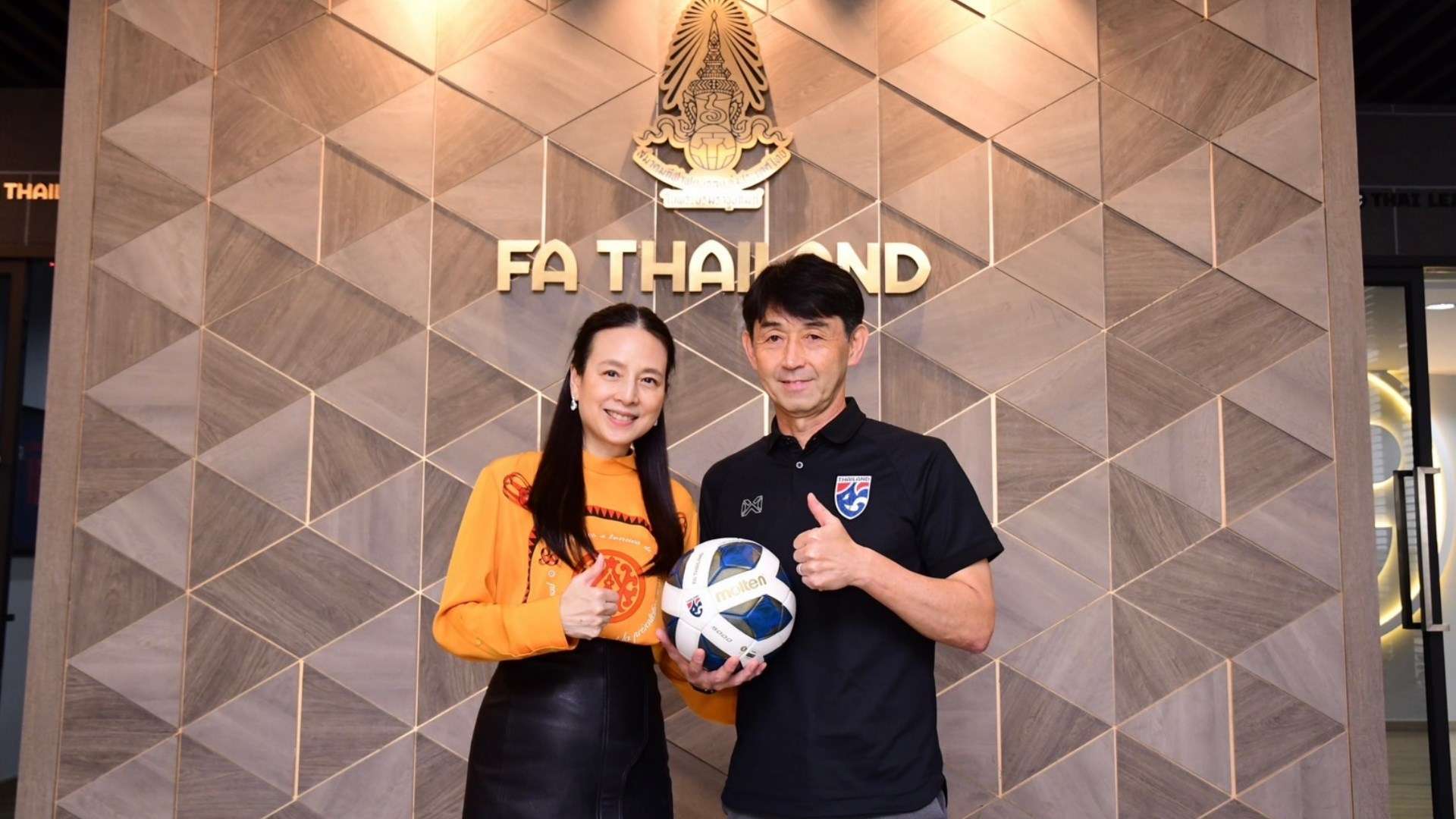 นวลพรรณ ล่ำซำ - มาซาทาดะ อิชิอิ