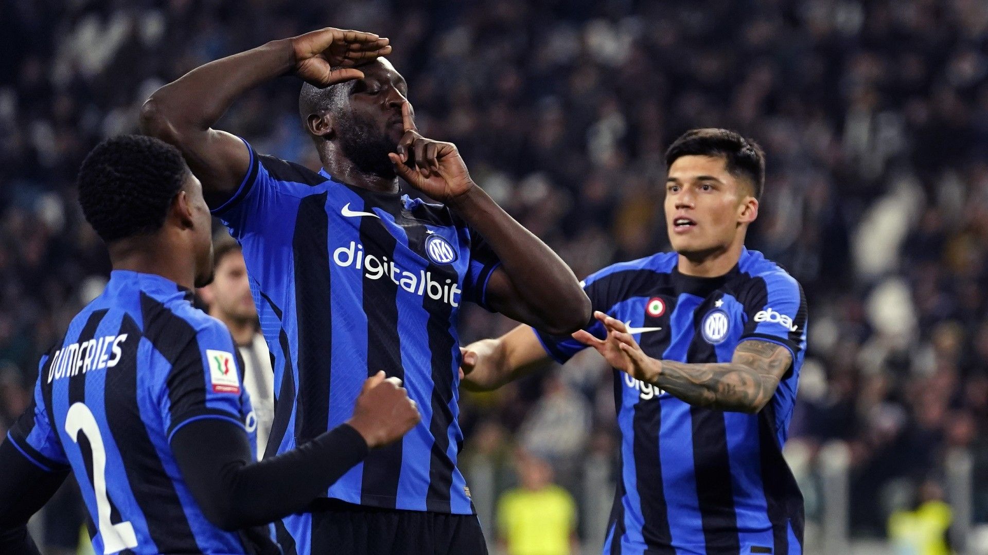 試合中にモンキーチャント受けたインテルFWルカク「くたばれ人種