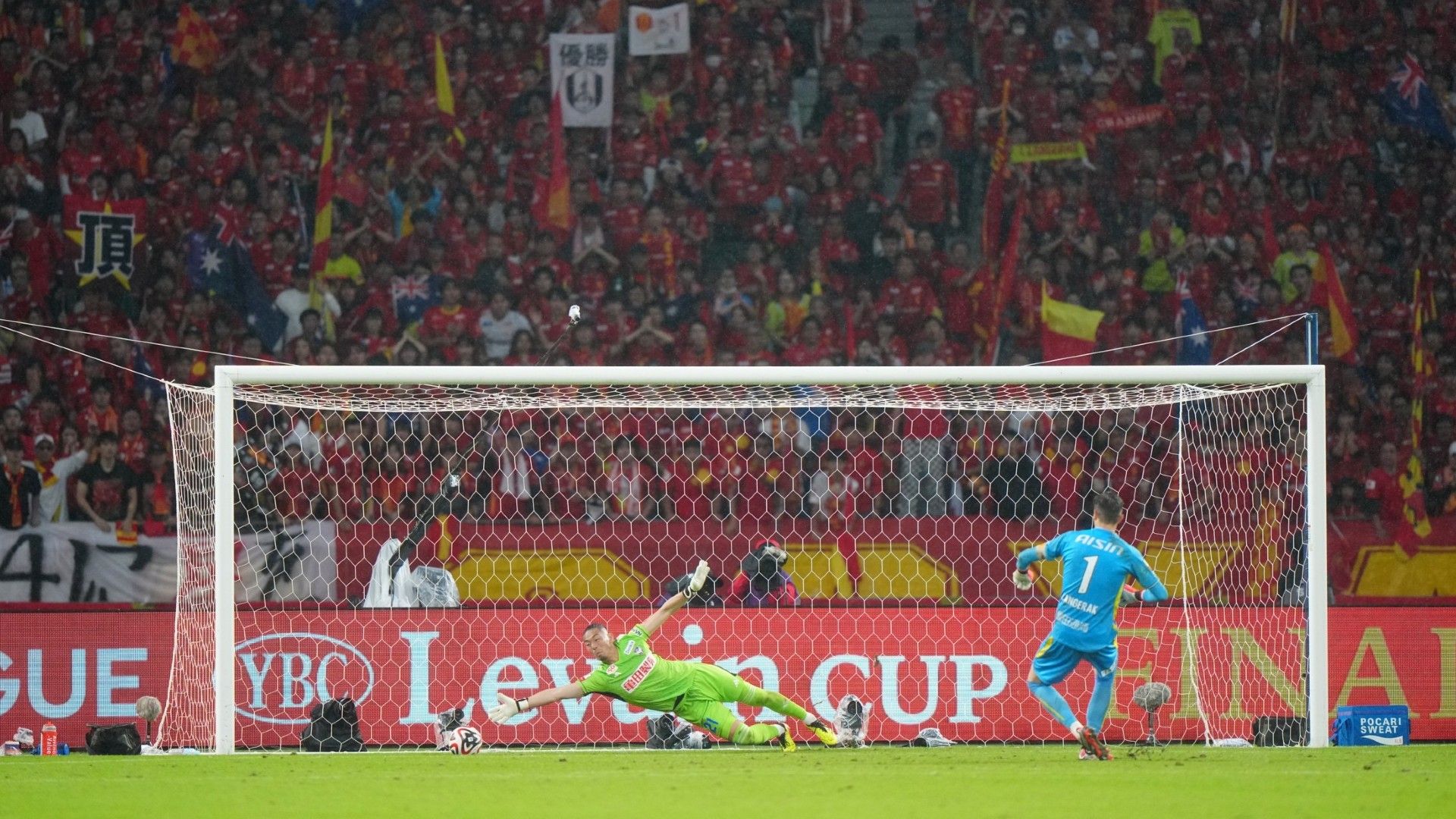 20241102-levain-nagoya-pk-langerak-kick