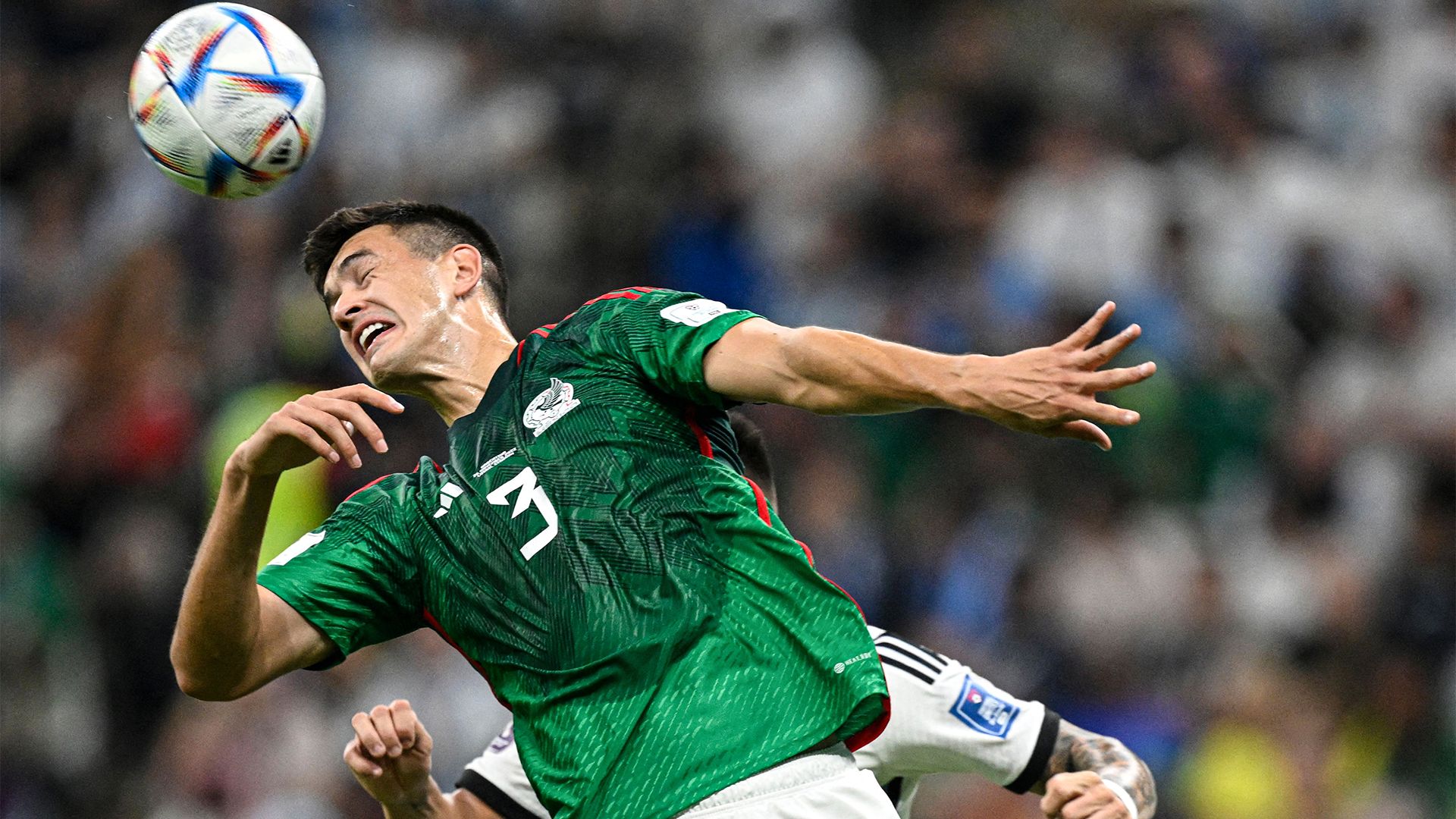 Cesar Montes Mexico Argentina World Cup 2022