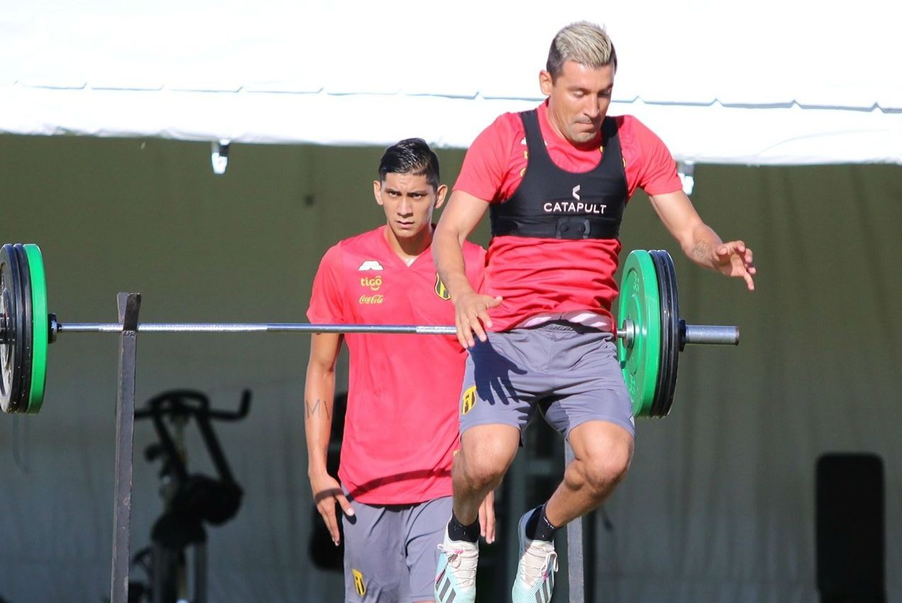 Pajaro Benitez (Paraguay) 06-01-20