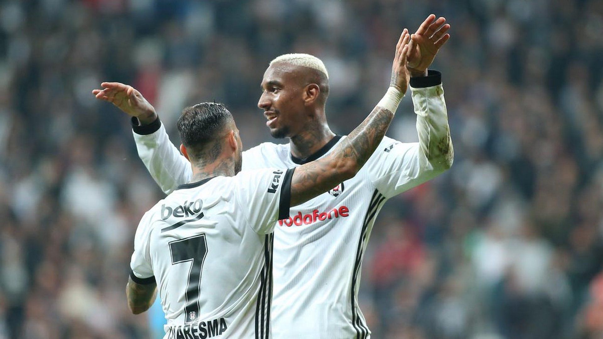 Anderson Talisca Ricardo Quaresma Besiktas 12172017