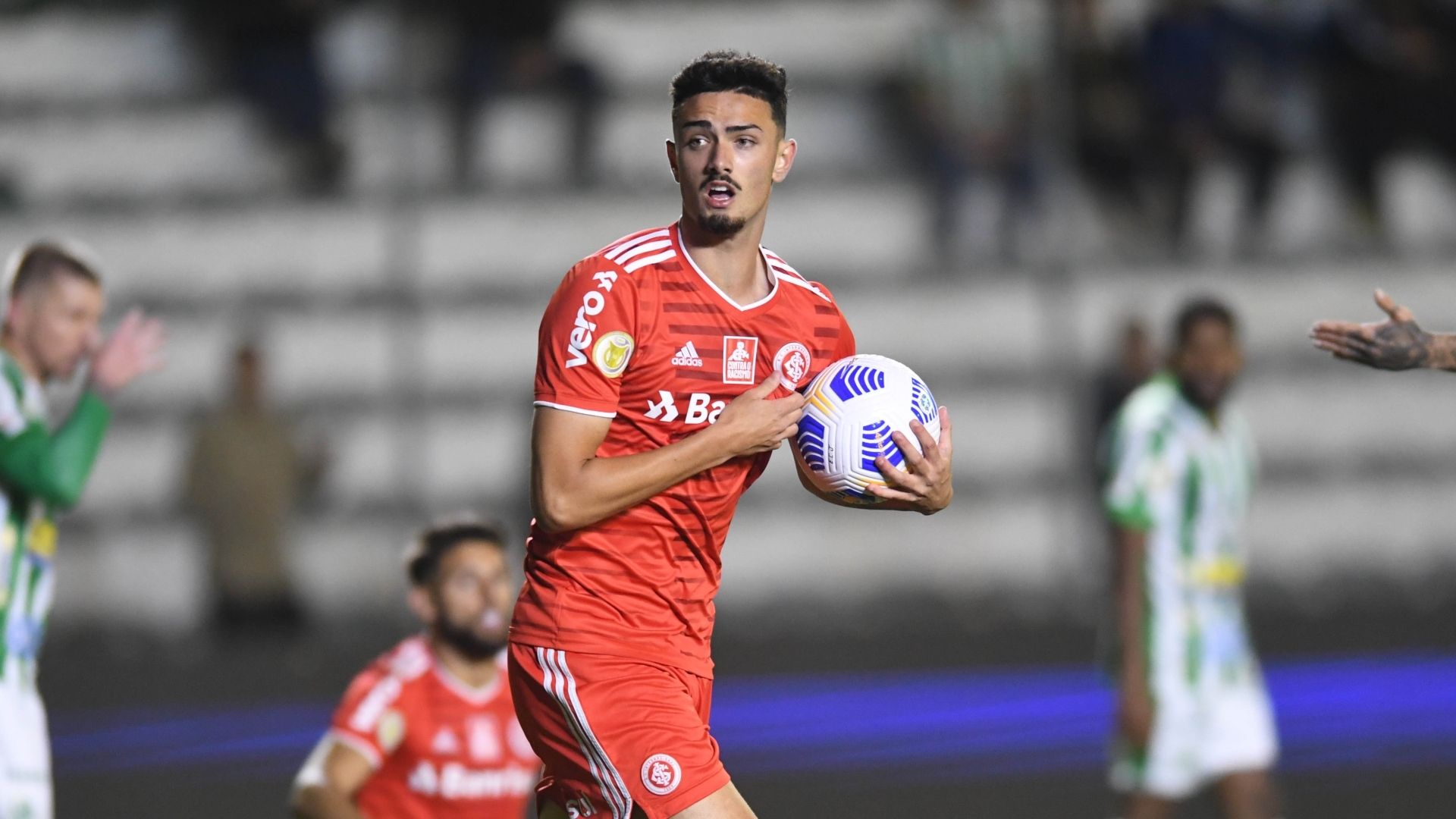 Matheus Cadorini Internacional 10 11 2021