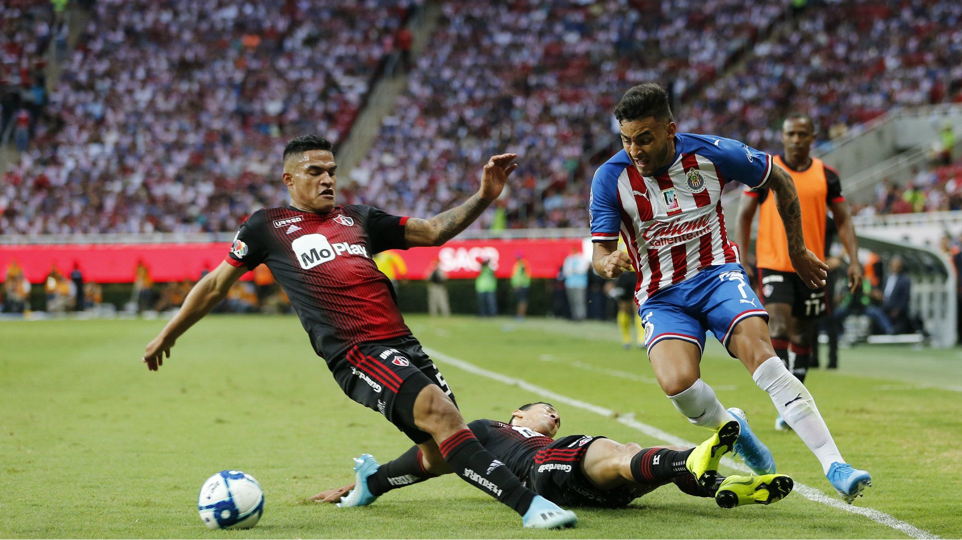 Alexis Vega Chivas vs Atlas Apertura 2019