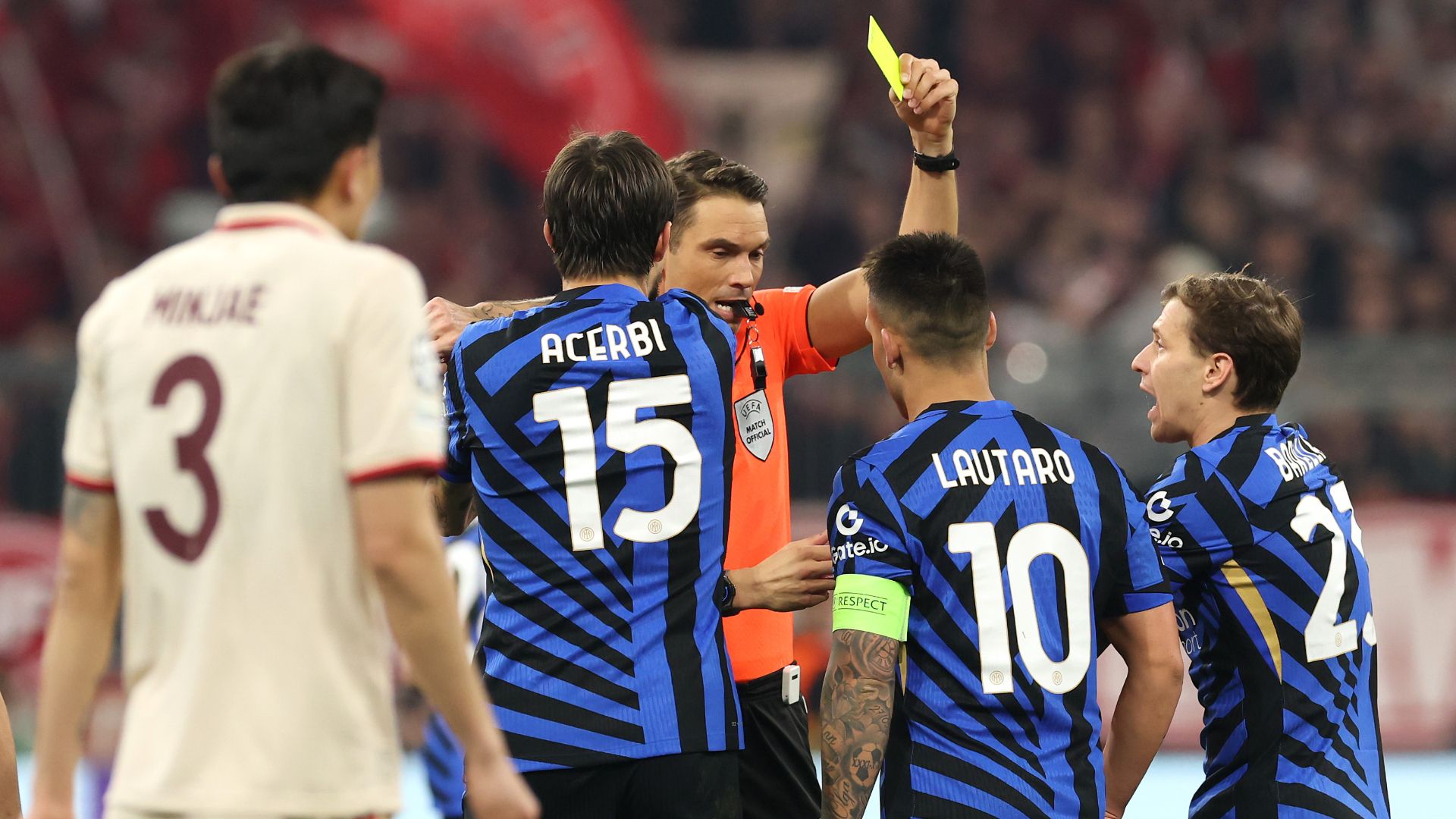 Inter Bayern diffidati
