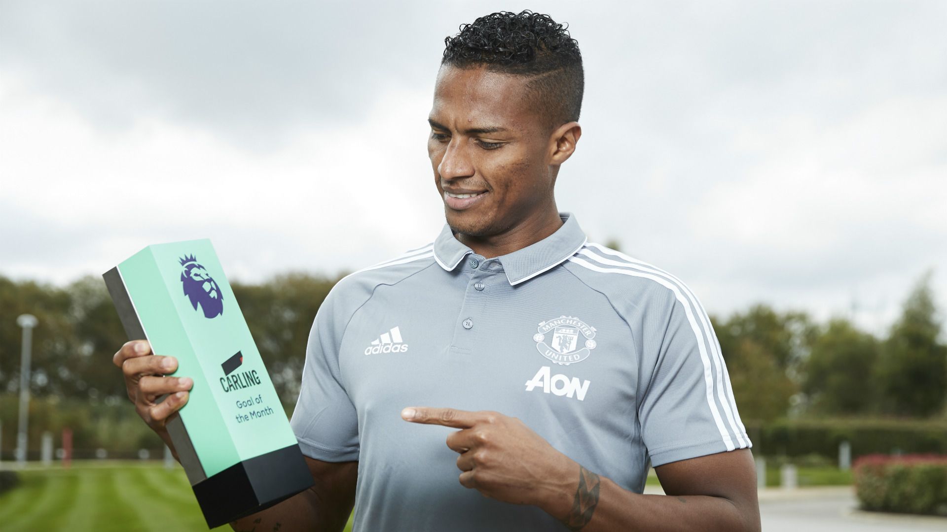 Antonio Valencia Manchester United 2017
