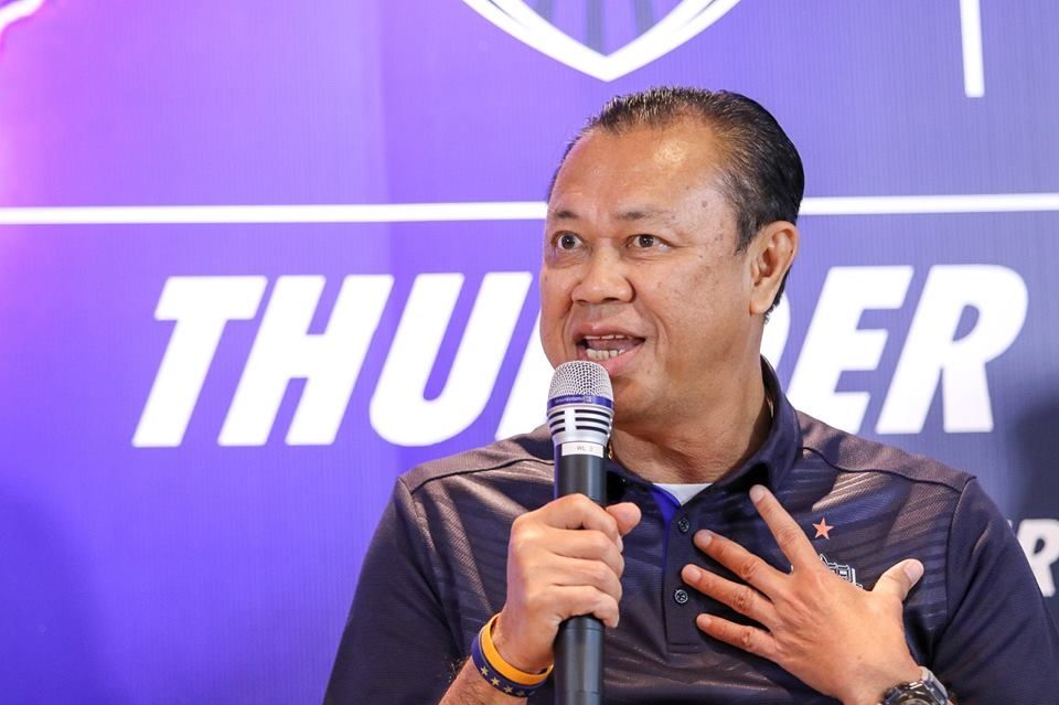 เนวิน ชิดชอบ