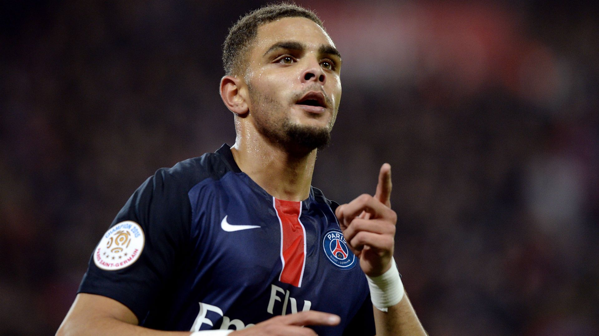 Layvin Kurzawa Paris SG AS Saint-Etienne Ligue 1 25102015