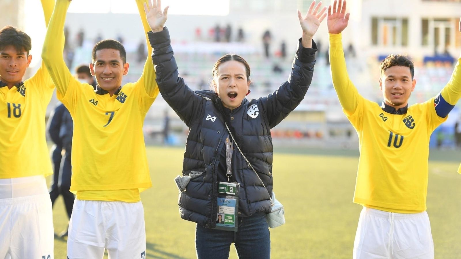 นวลพรรณ ล่ำซำ