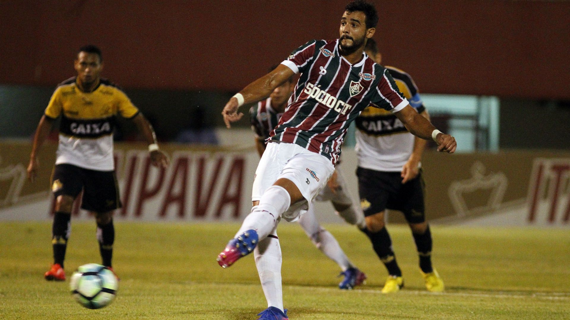 Henrique Dourado Fluminense Criciúma Copa do Brasil 15 03 2017