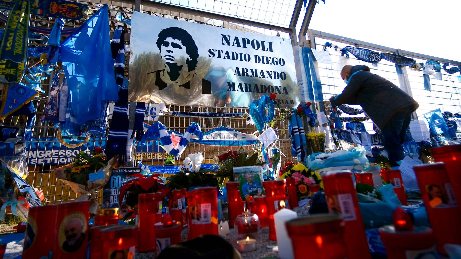 Napoli fans to honour Diego Maradona
