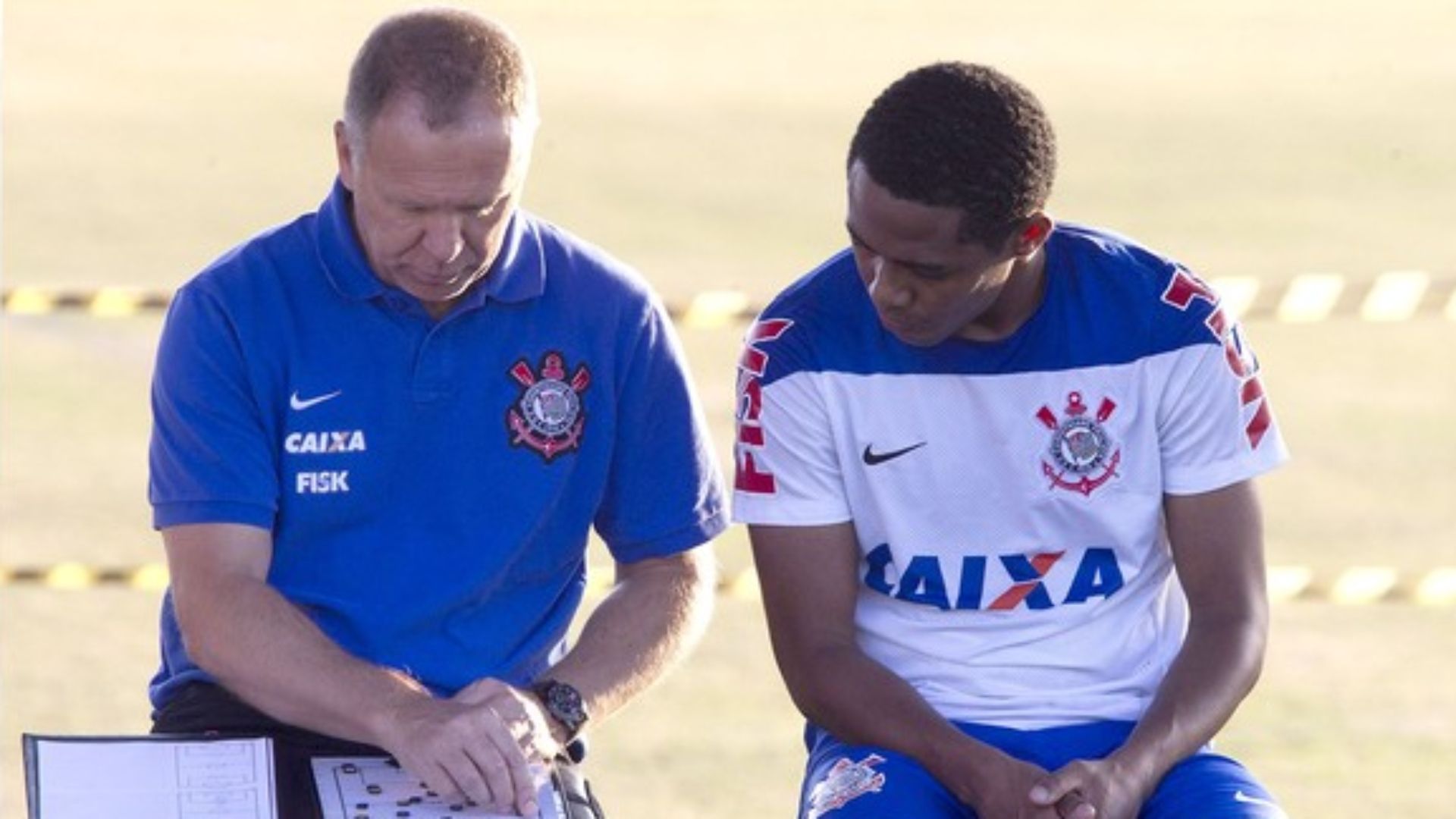 Mano Menezes Elias Corinthians