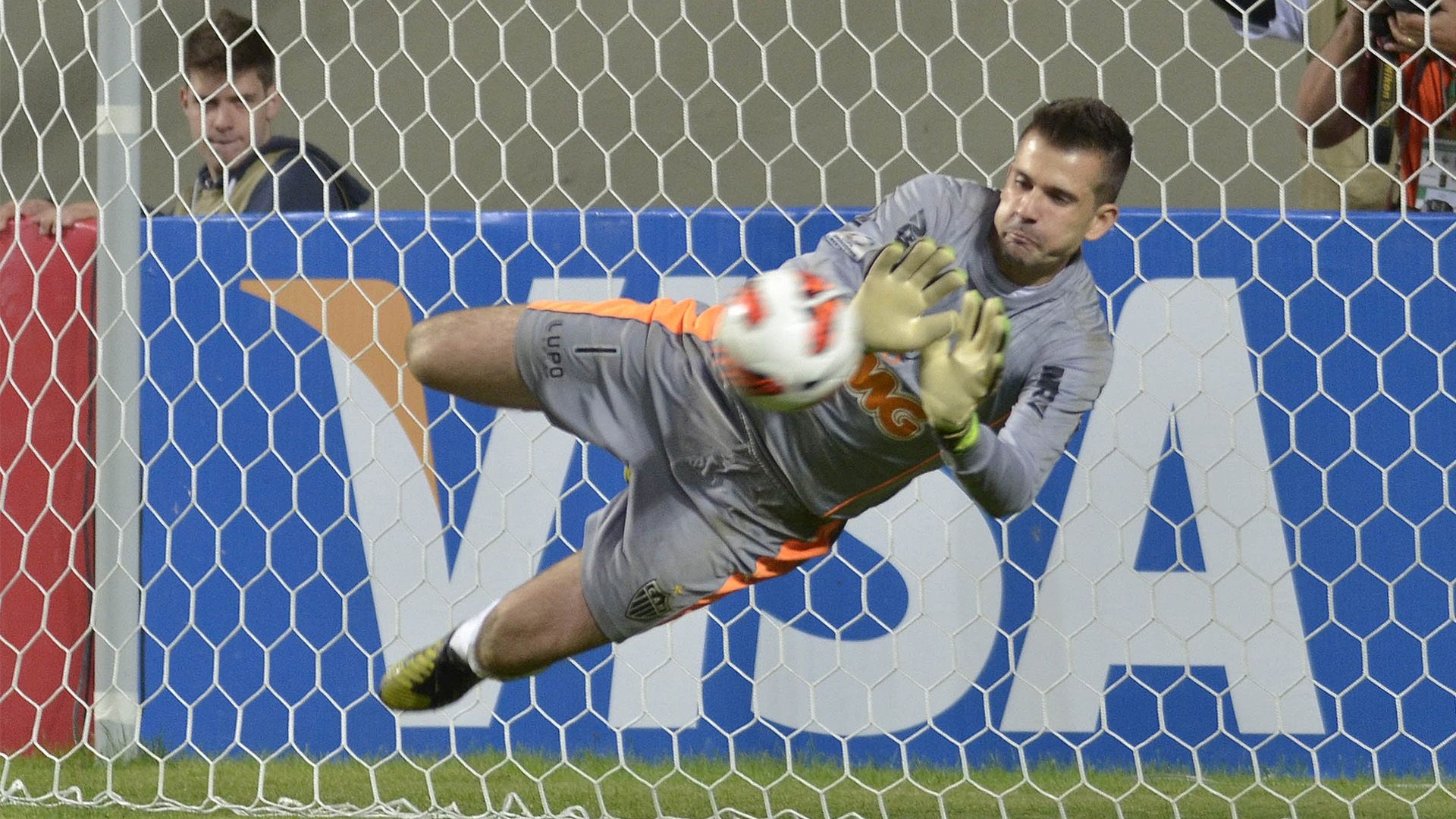 Victor Atlético MG 2x0 Newells Old Boys 10 07 14
