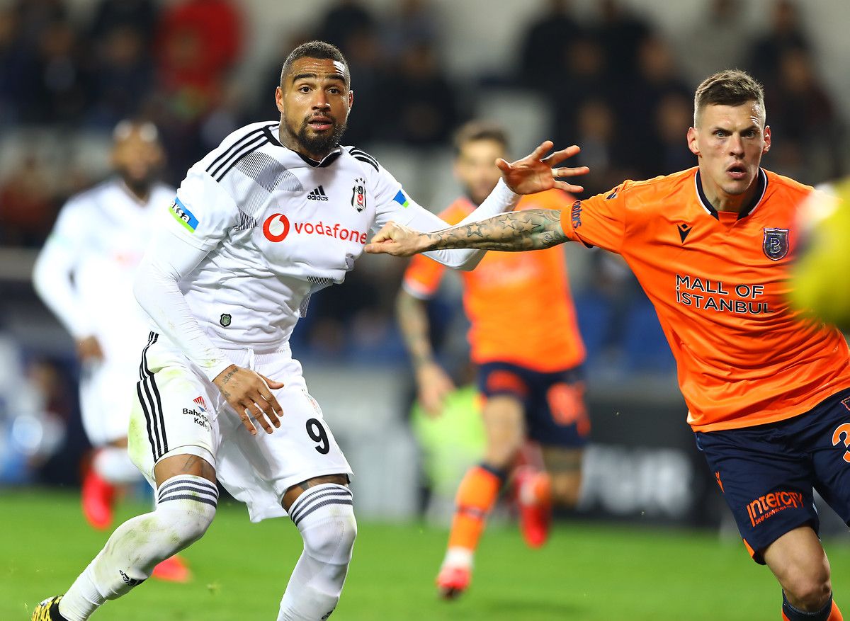 Kevin Prince Boateng Martin Skrtel Basaksehir Besiktas 02/14/20