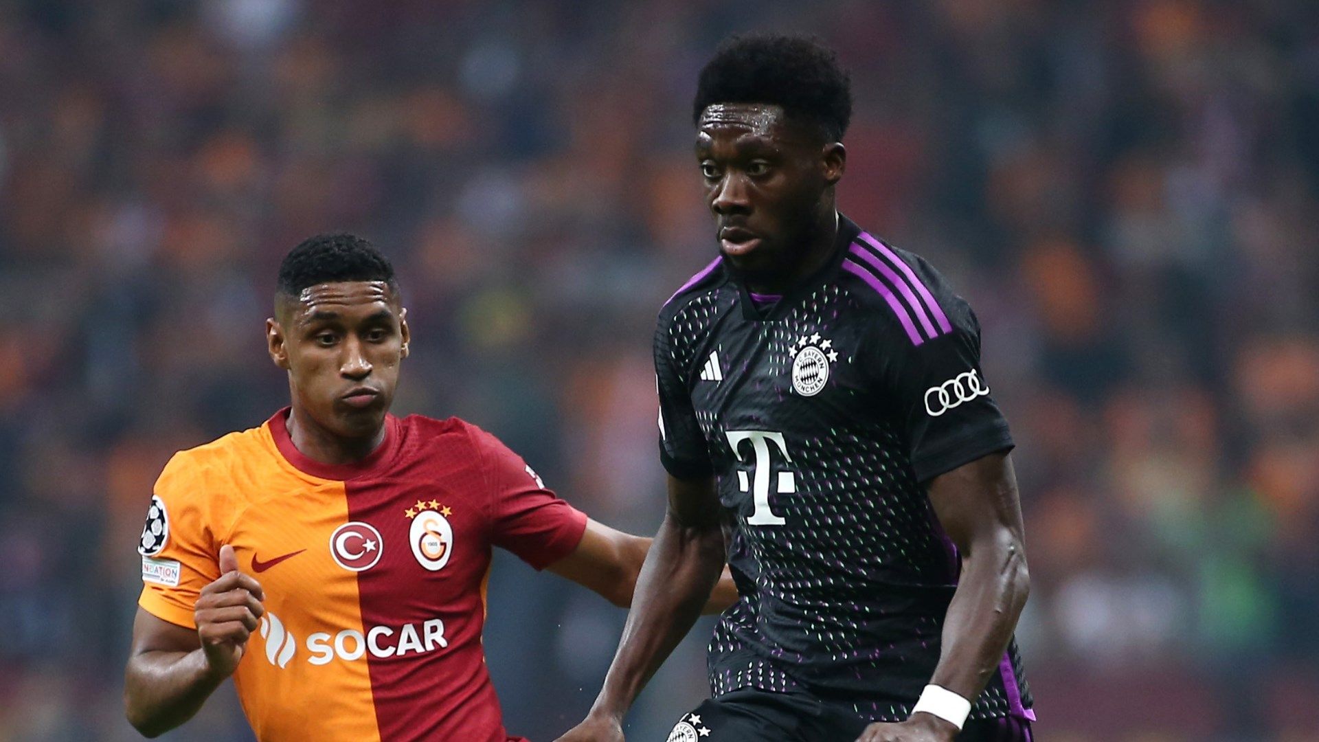 Alphonso Davies Bayern Galatasaray 24102023