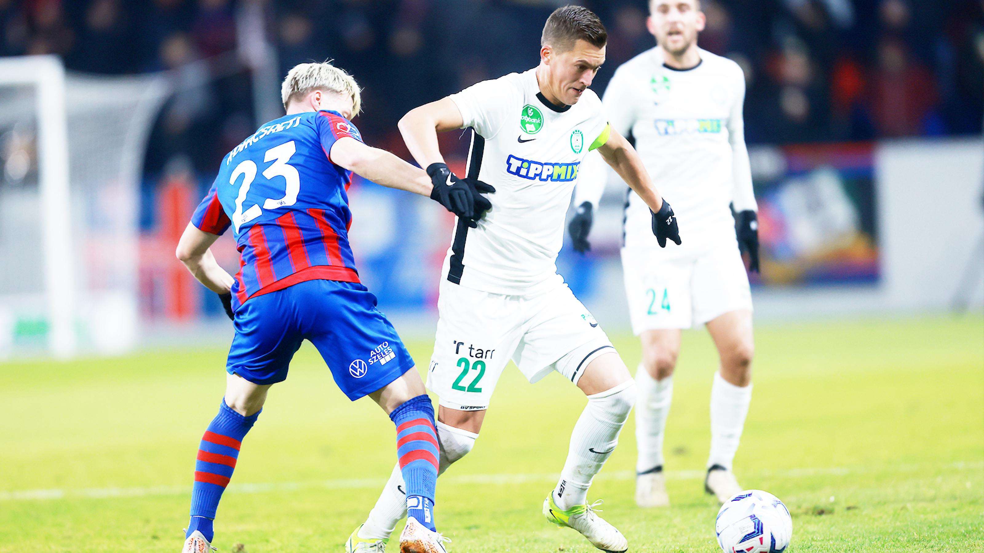 Nyíregyháza v Paks