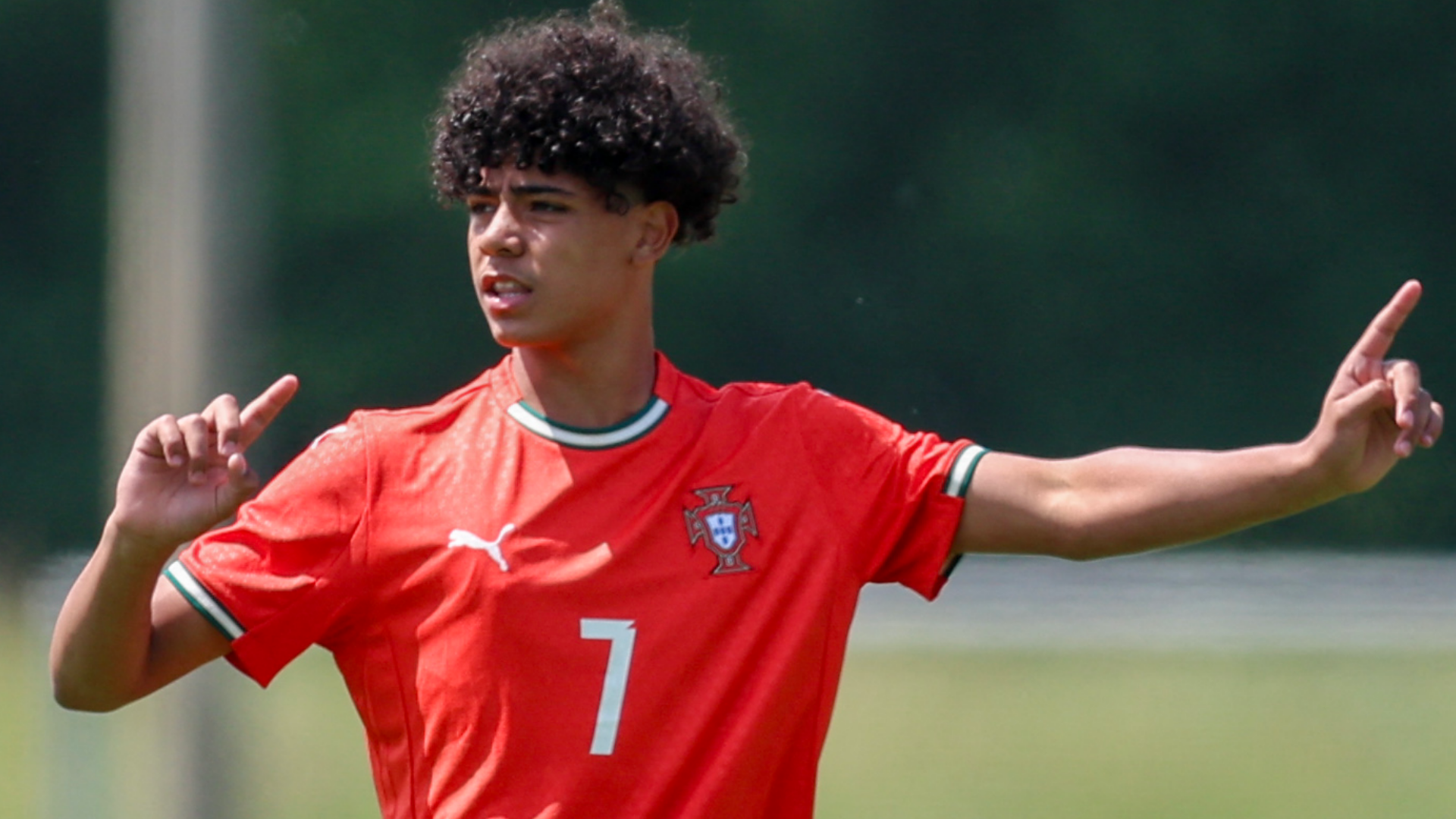 Roberto Martinez issues verdict on 'attitude' of Cristiano Ronaldo Jr after CR7's son makes debut for Portugal's U15s | Goal.com UK
