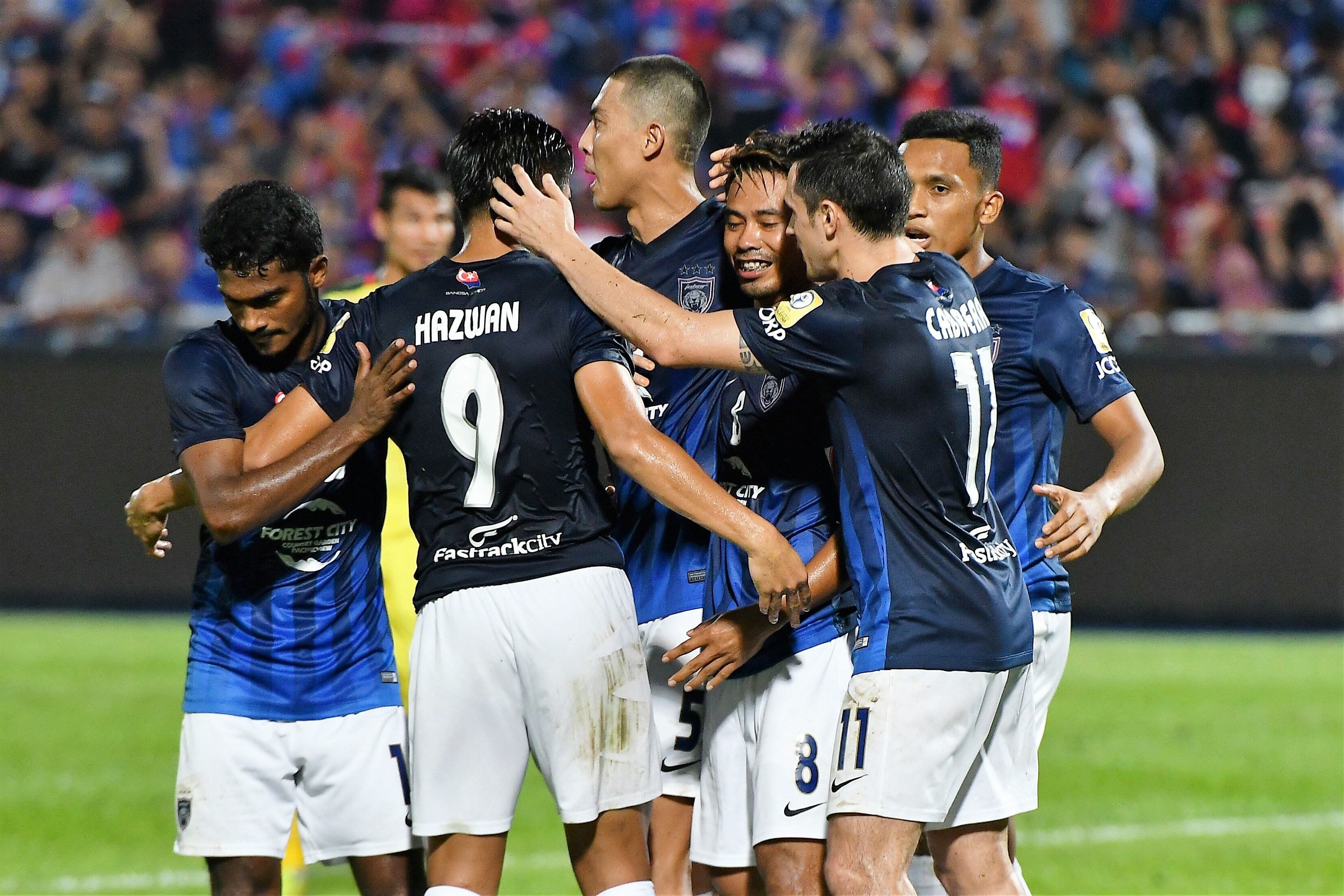 Johor Darul Ta'zim players celebrate Safiq Rahim's goal 20/1/2017