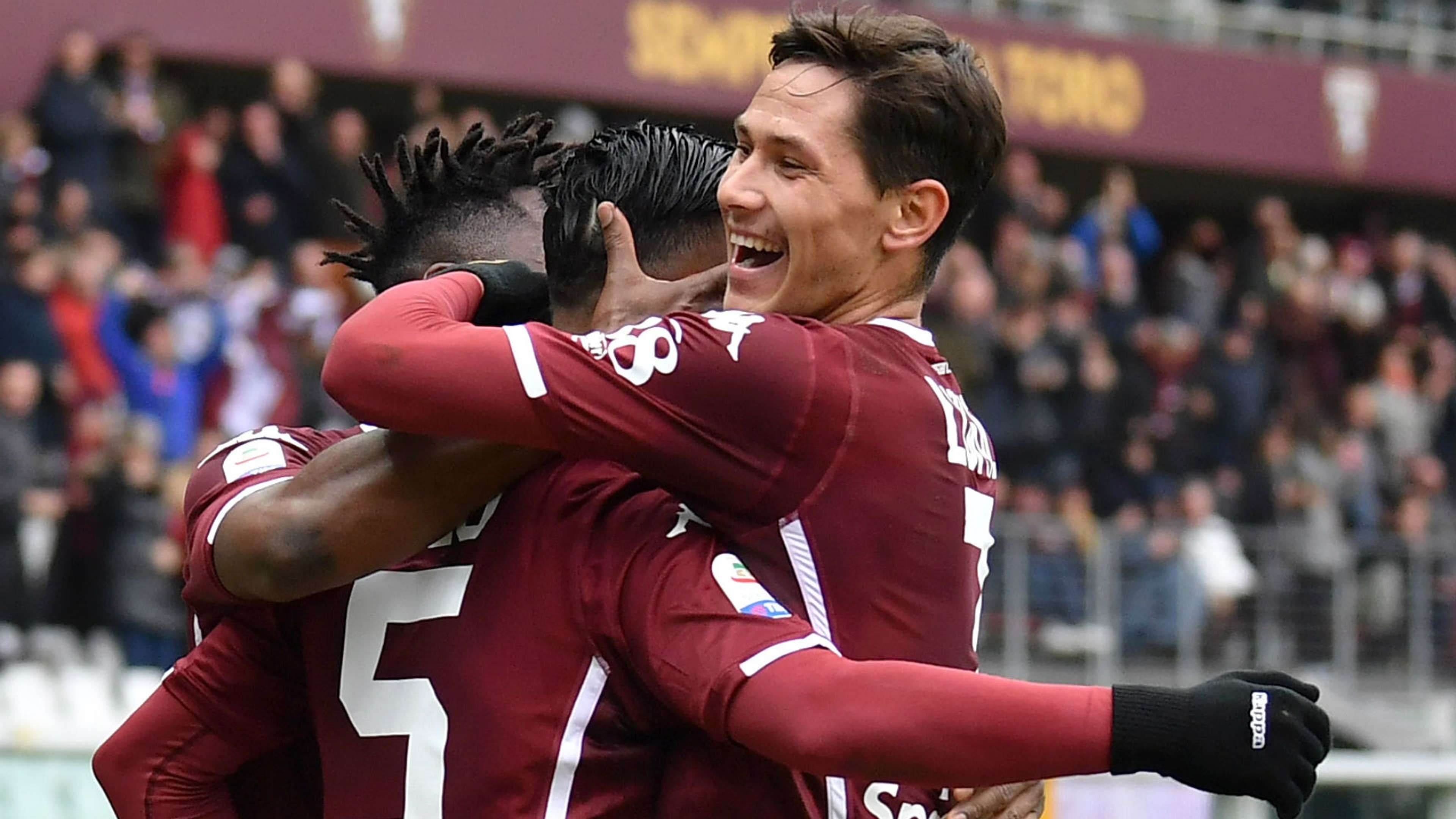 Torino celebrates Armando Izzo vs. Atalanta