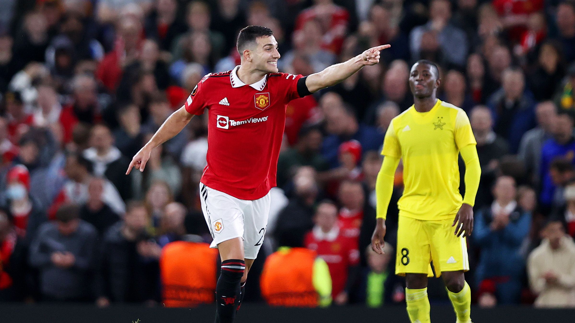 Diogo Dalot Manchester United Sheriff 2022-23