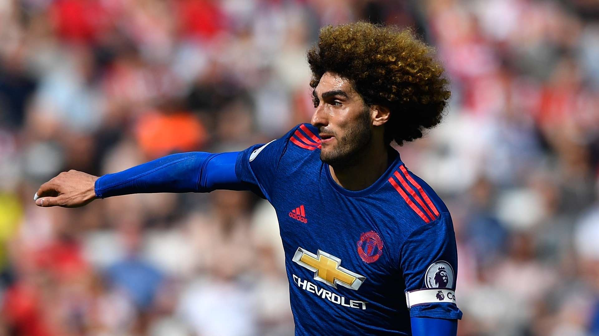 Kapten Marouane Fellaini