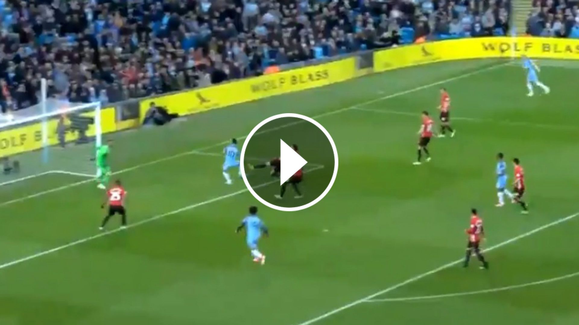 video aguero manchester city united 27042017