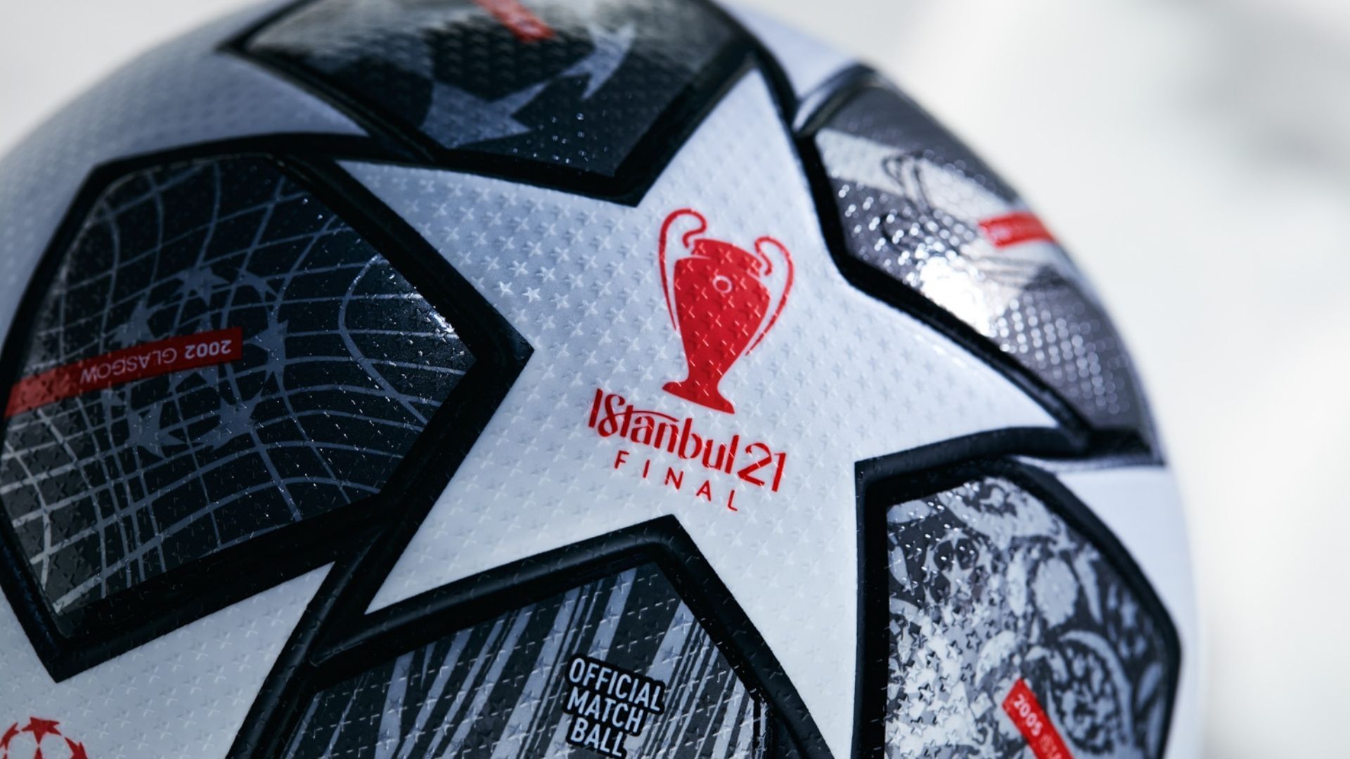 Balón Champions League 2021