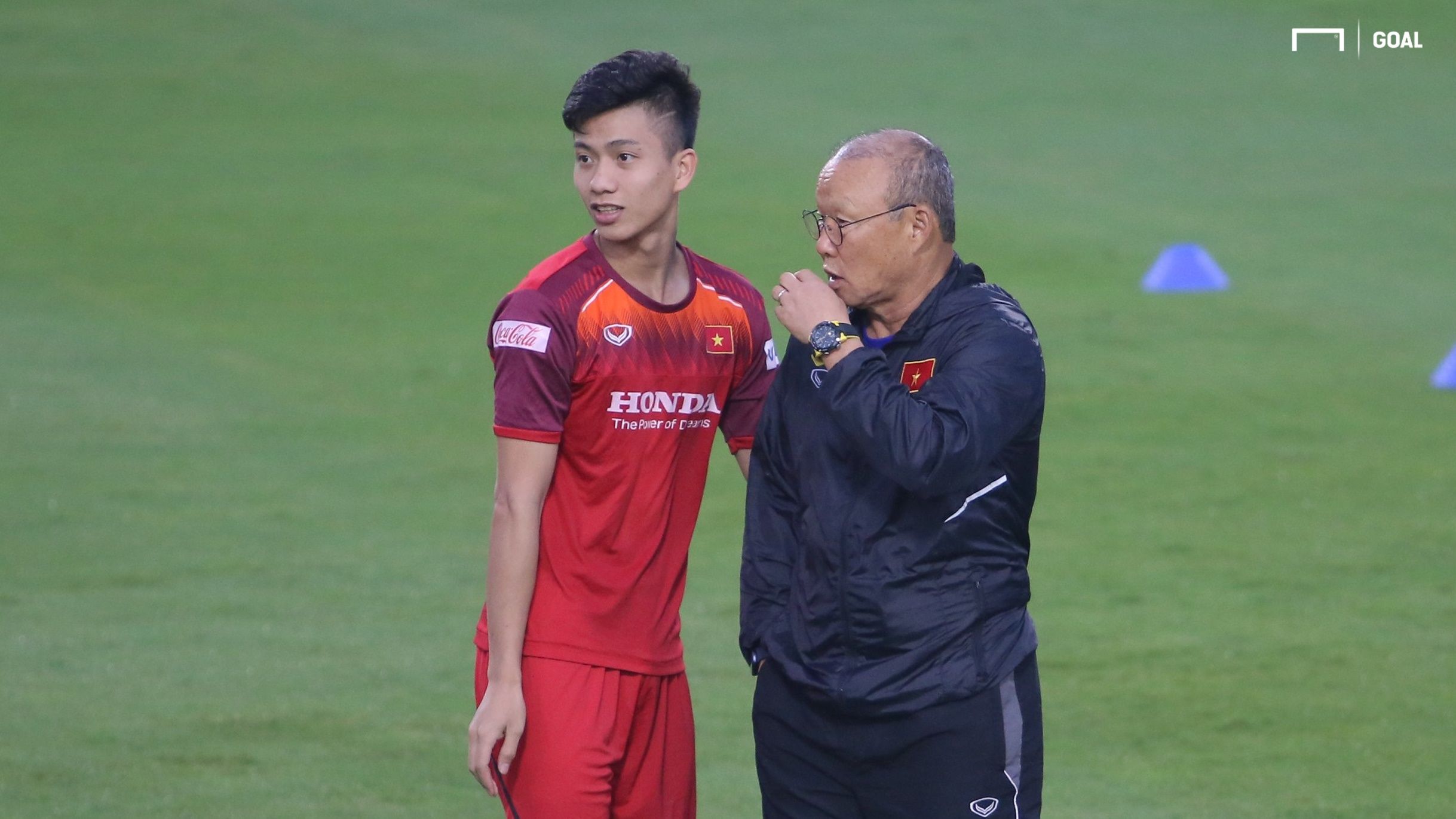 Coach Park Hang-seo - Phan Van Duc | Vietnamese National Football Team | Training Session | Preparing for World Cup 2022 Qualification | November 2019