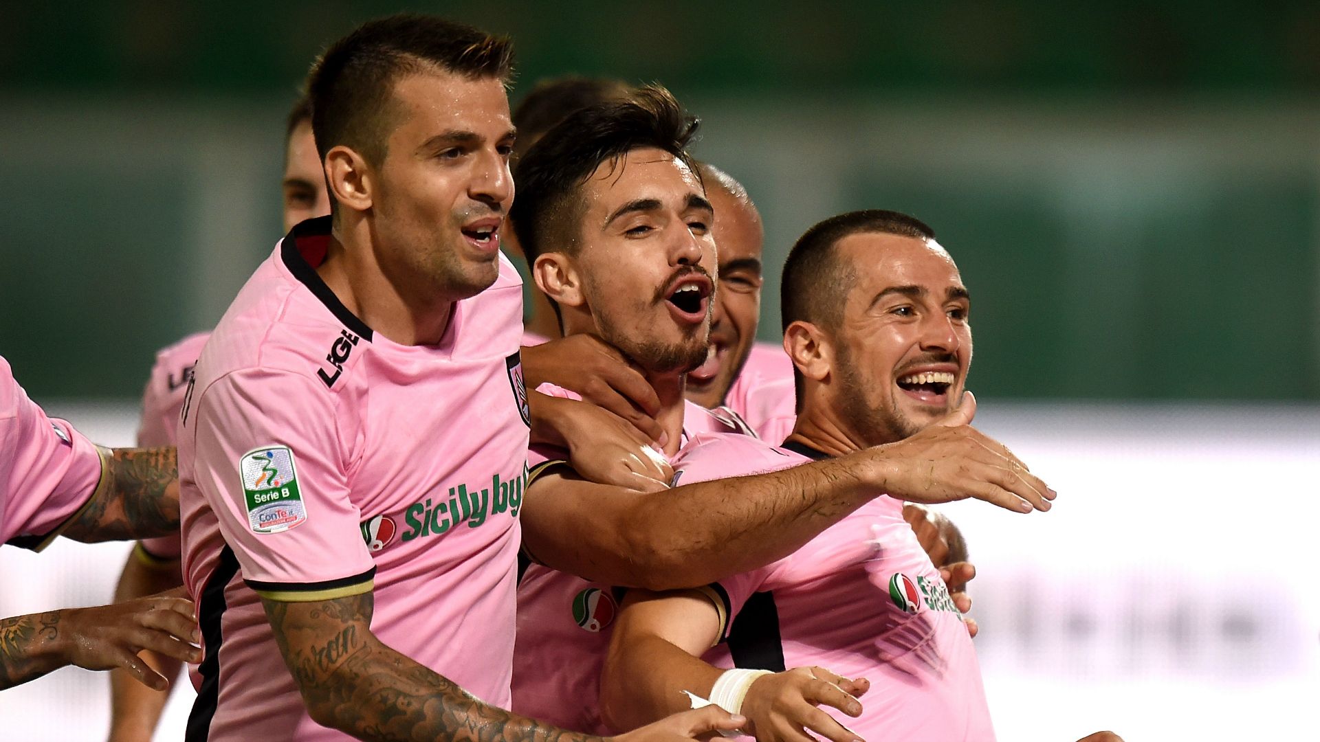 Palermo celebrating Palermo Spezia Serie B 08262017