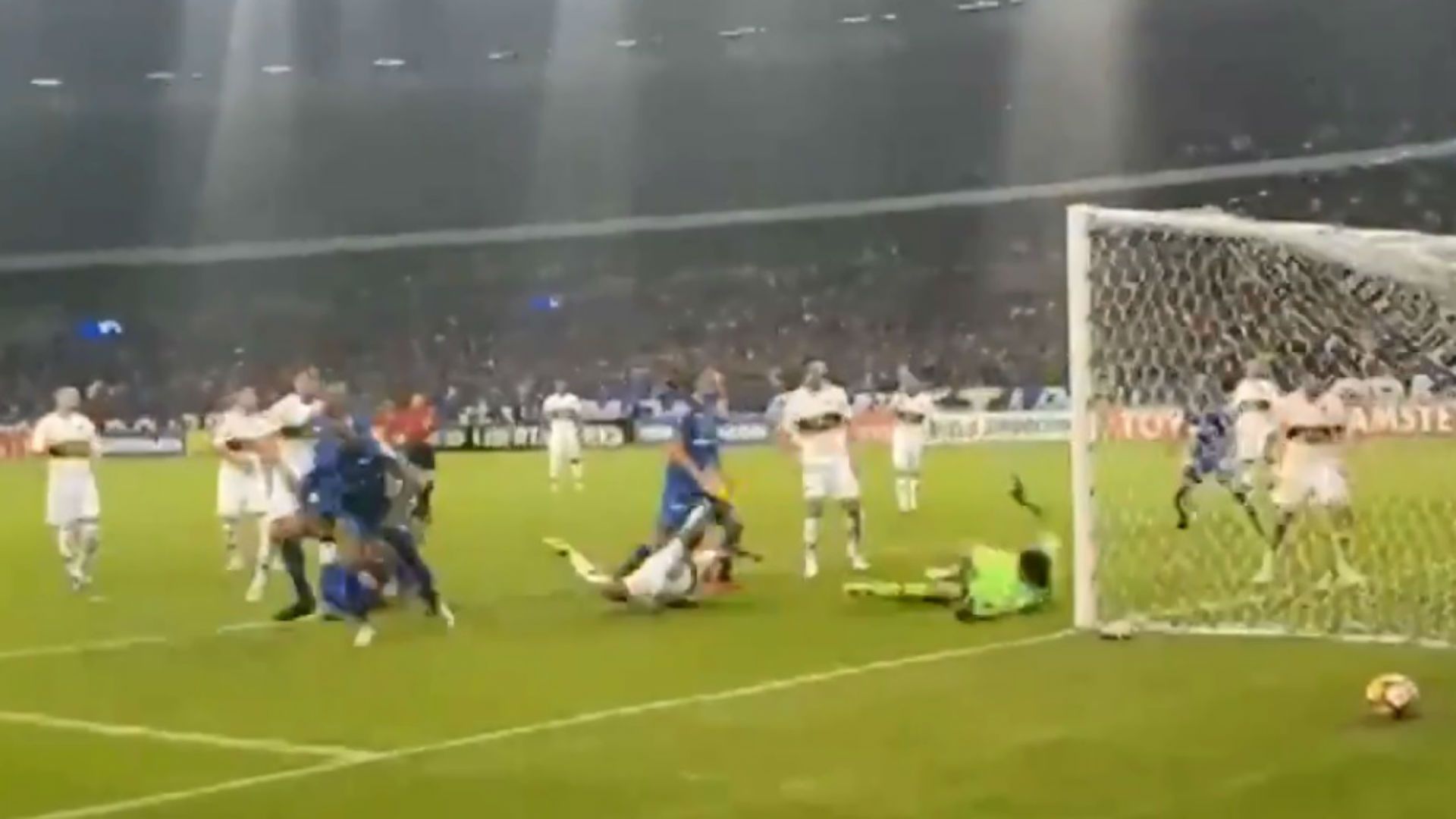 Gol Cruzeiro Sassa Cruzeiro Boca Copa Libertadores 04102018