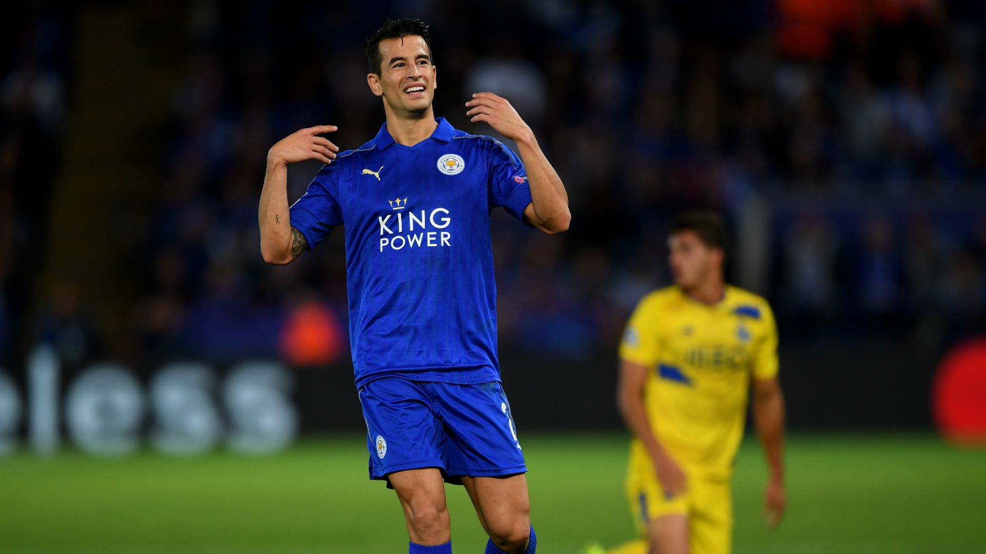 Luis Hernandez Leicester