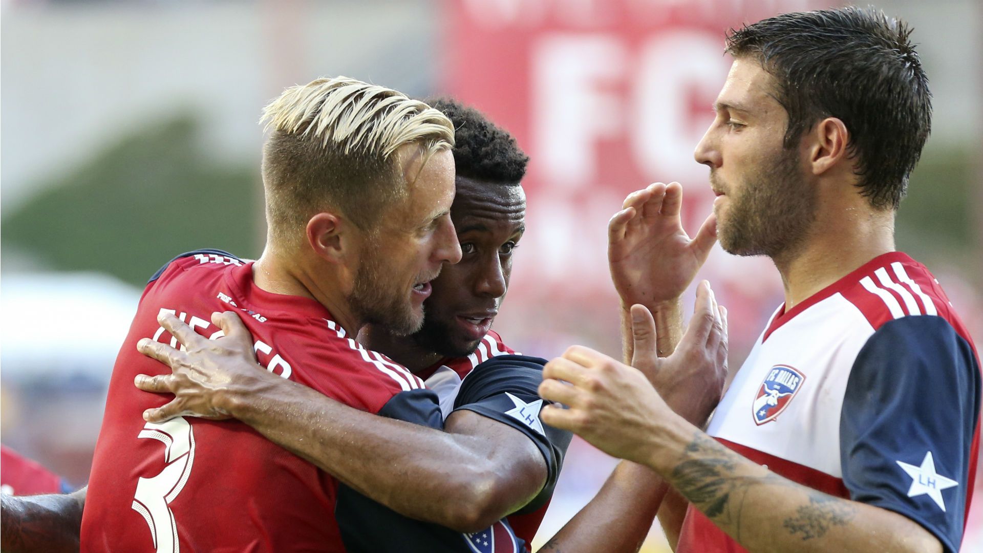 Reto Ziegler FC Dallas LAFC MLS 2018