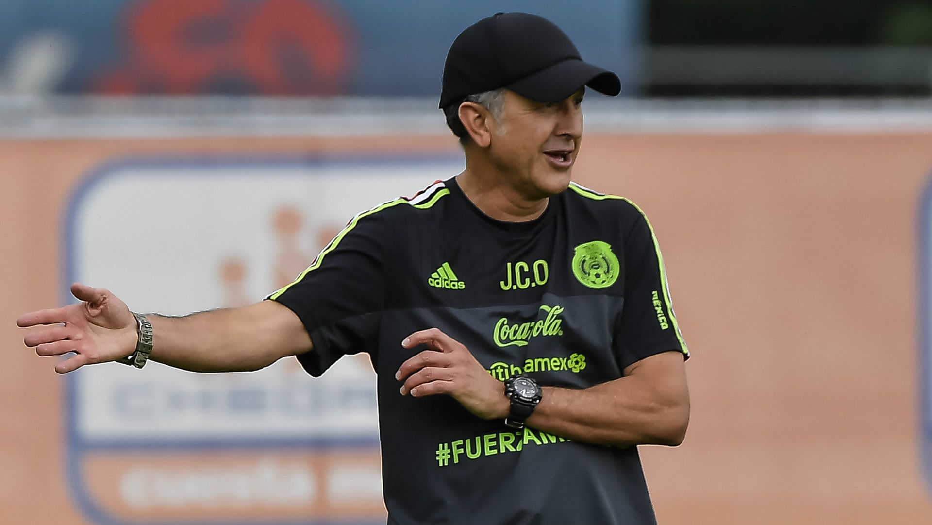 Juan Carlos Osorio Mexico