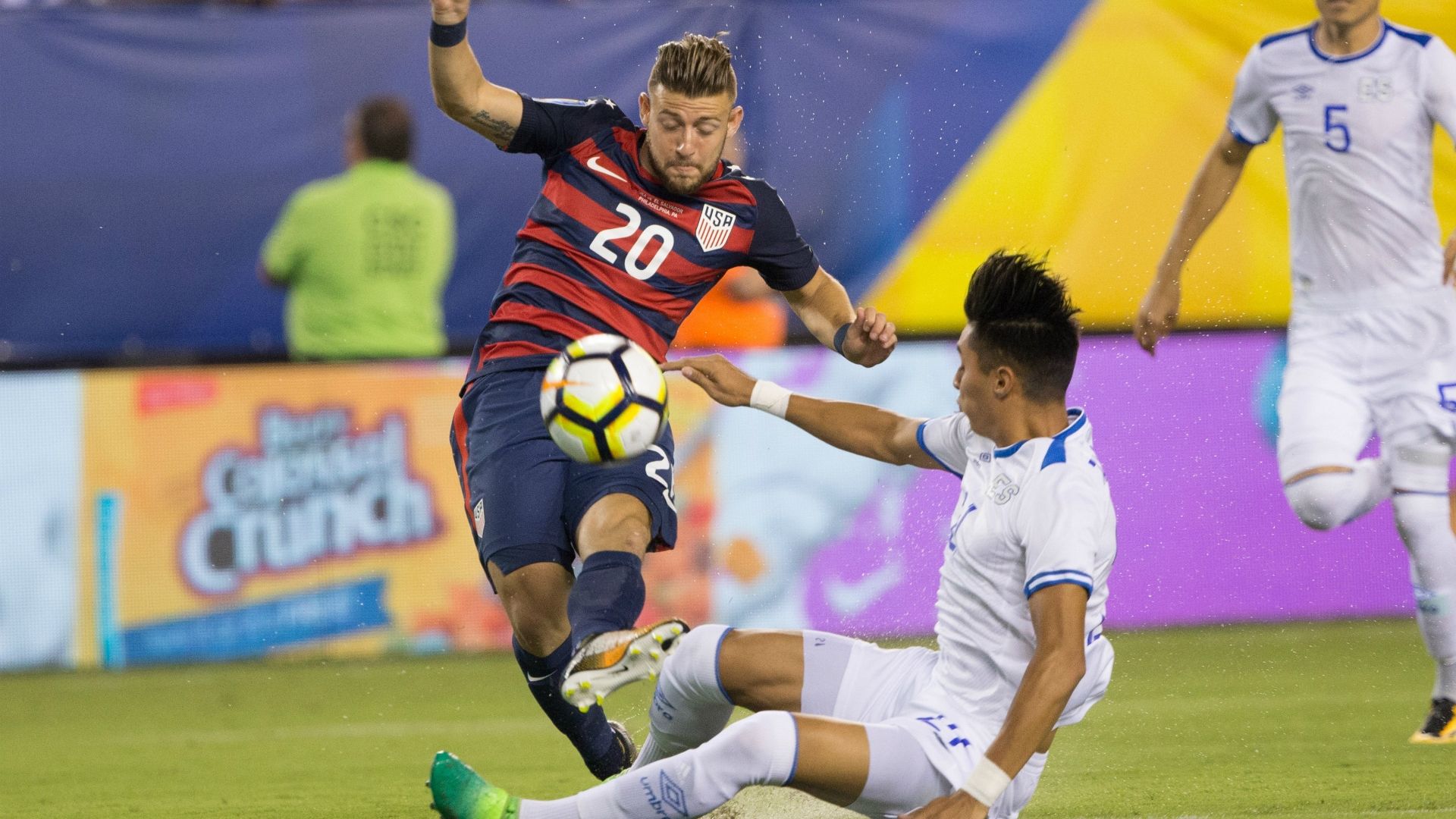 Paul Arriola USA El Salvador