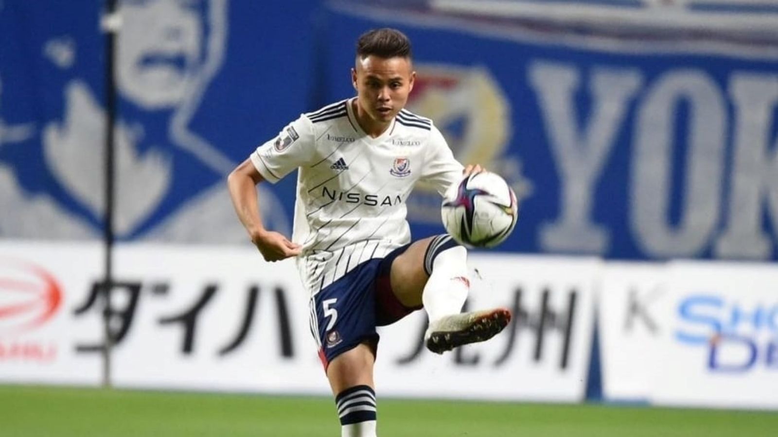 ธีราทร บุญมาทัน