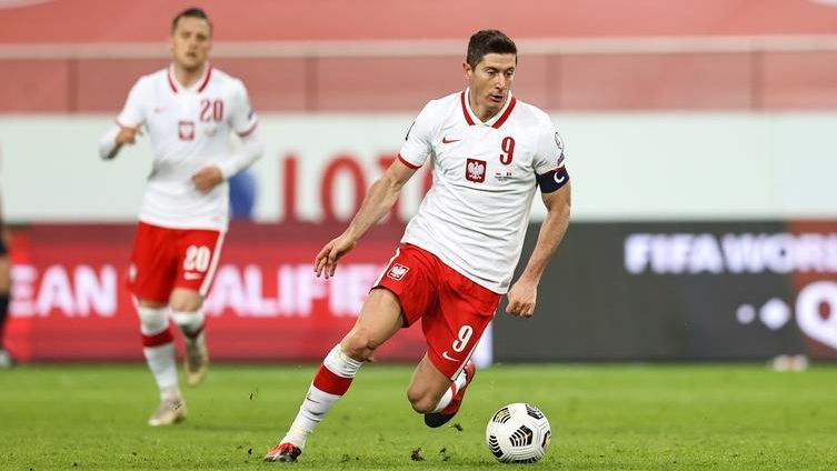 Robert Lewandowski - Polônia 2021