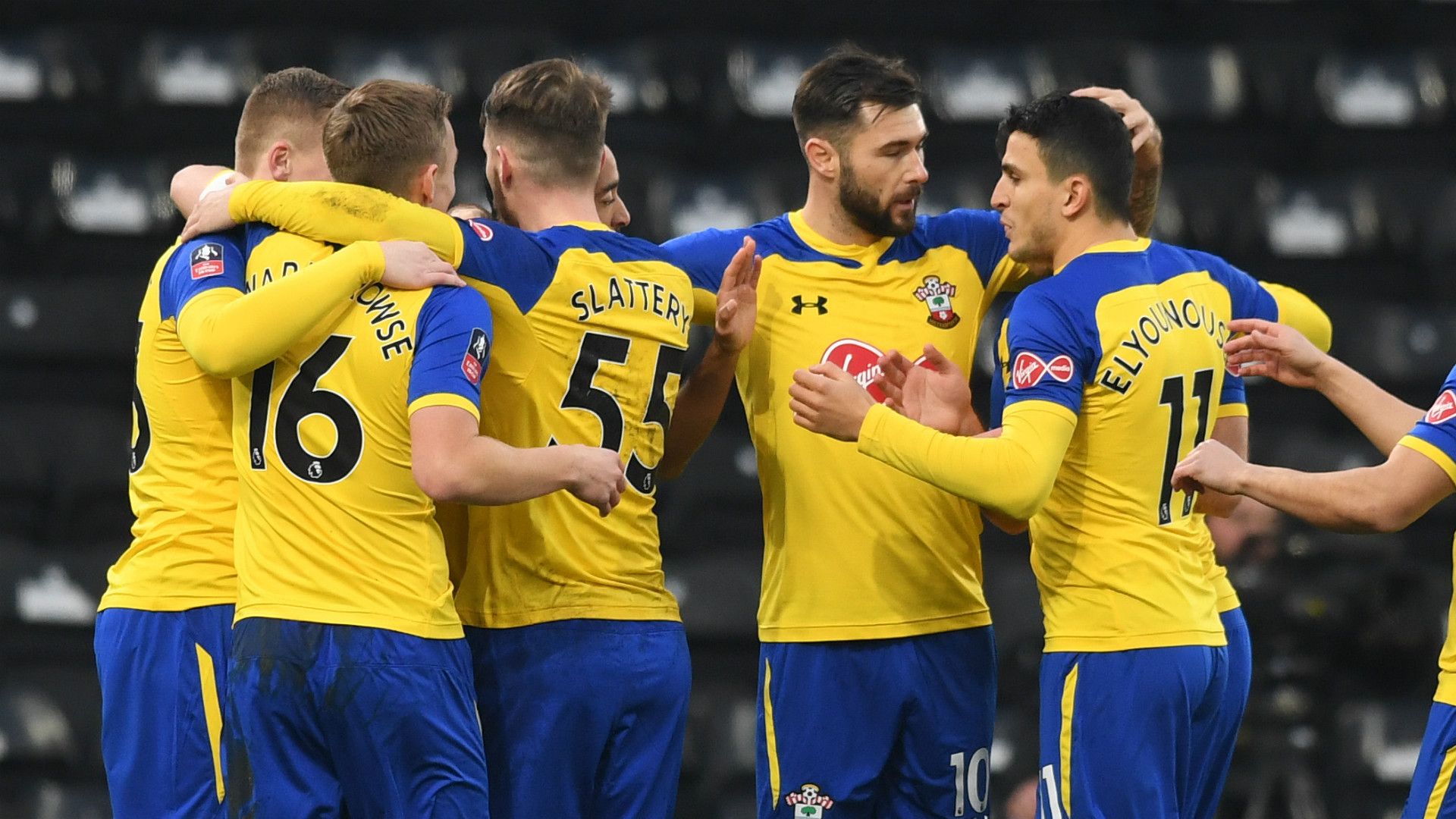 Southampton celebrate 2018-19