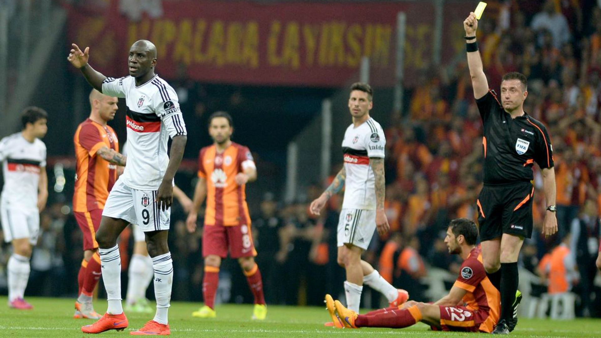 Demba Ba Galatasaray Besiktas 24052015