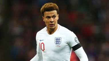 Dele Alli England 2018-19