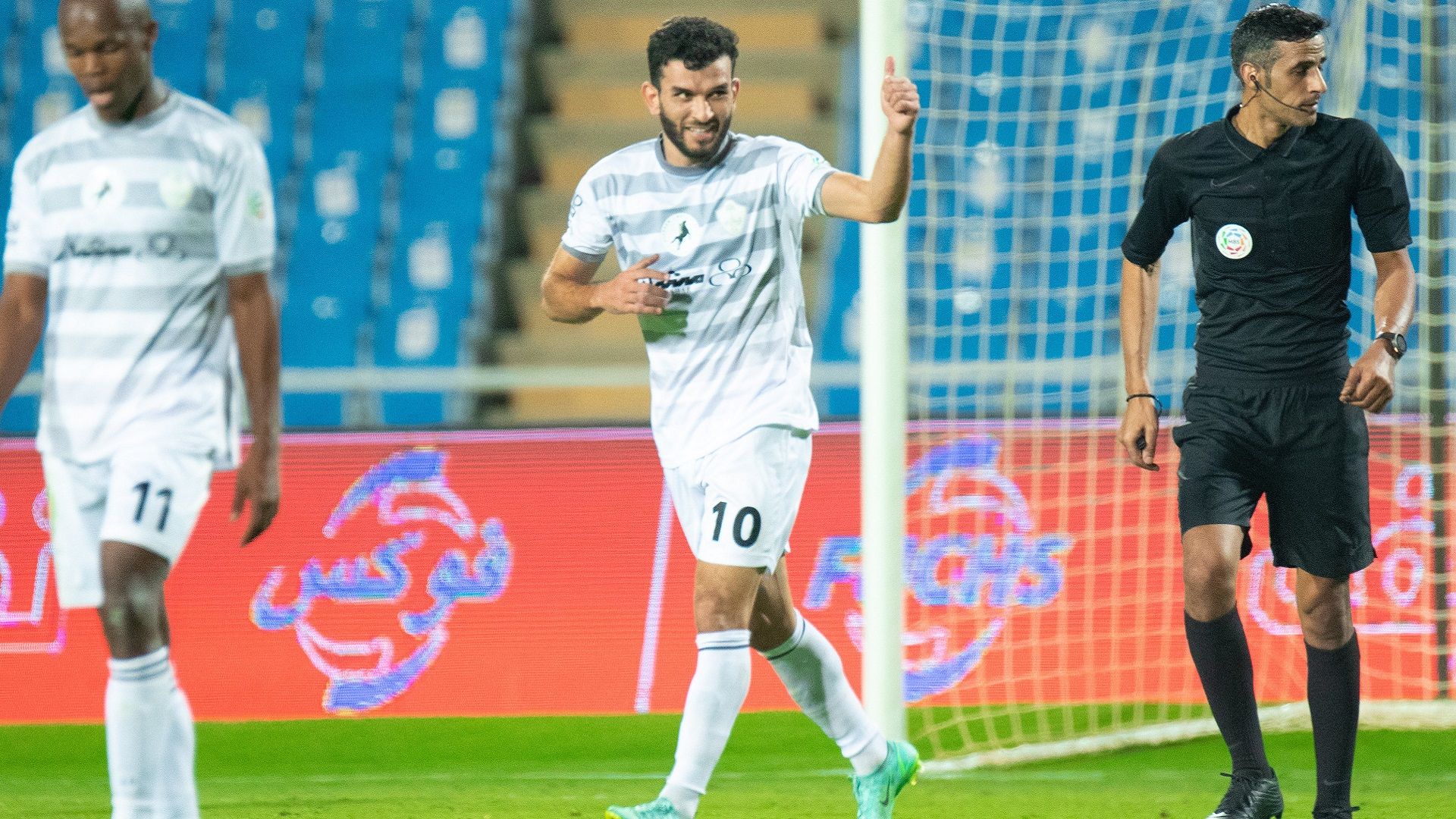 Amir Saayoud	- al tai