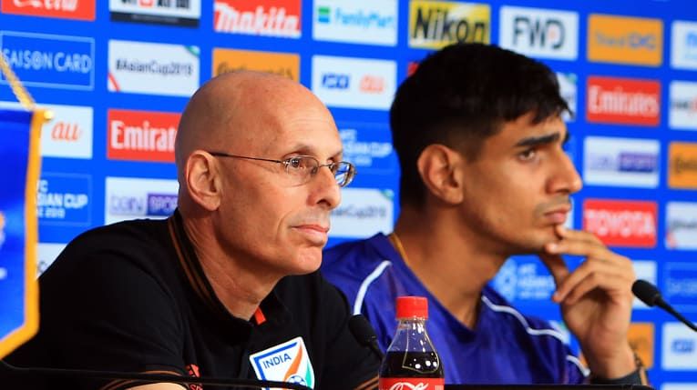 HLV Stephane Constantine - Ấn Độ