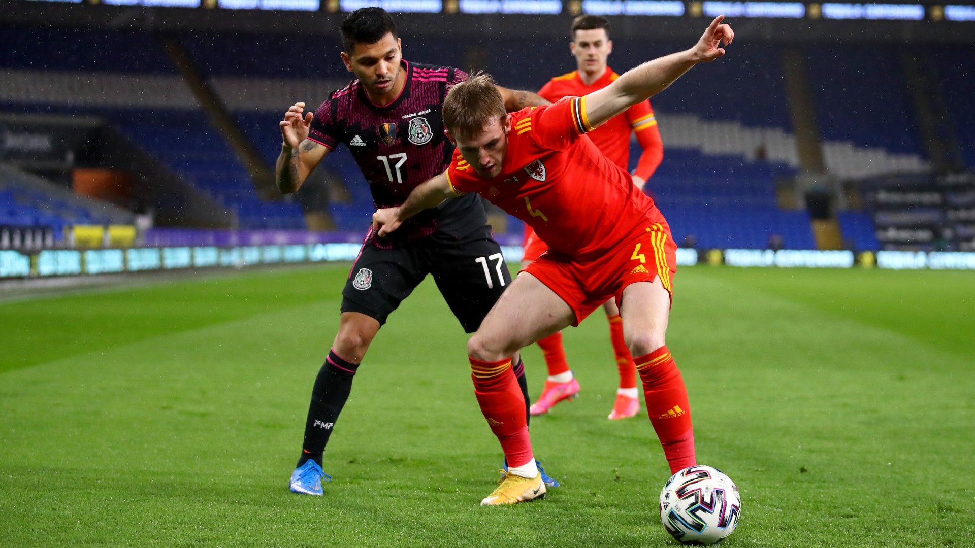 Jesús Manuel Tecatito Corona México vs Gales 27 Marzo 2021