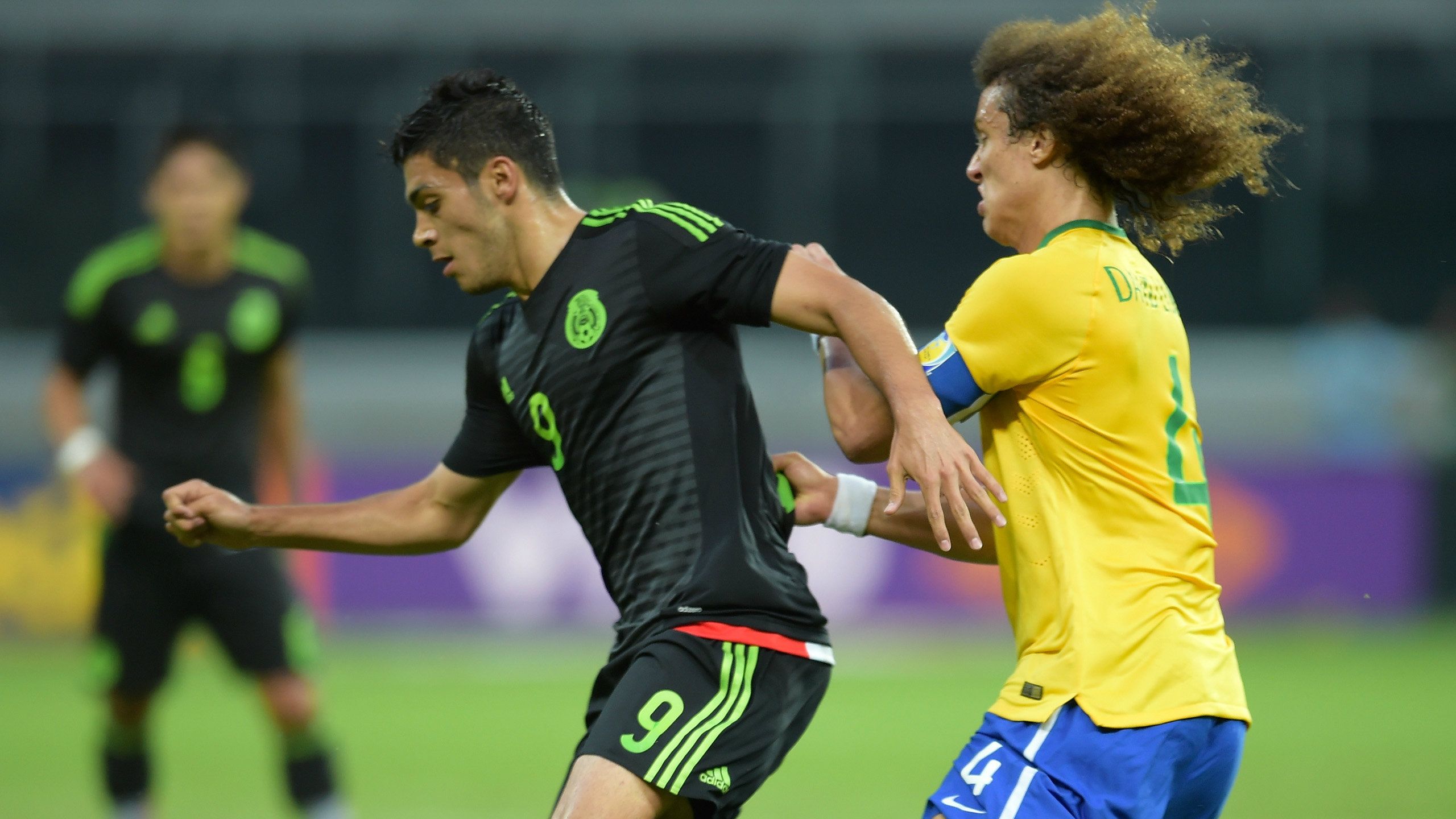 Raúl Jiménez David Luiz México Brasil 2015