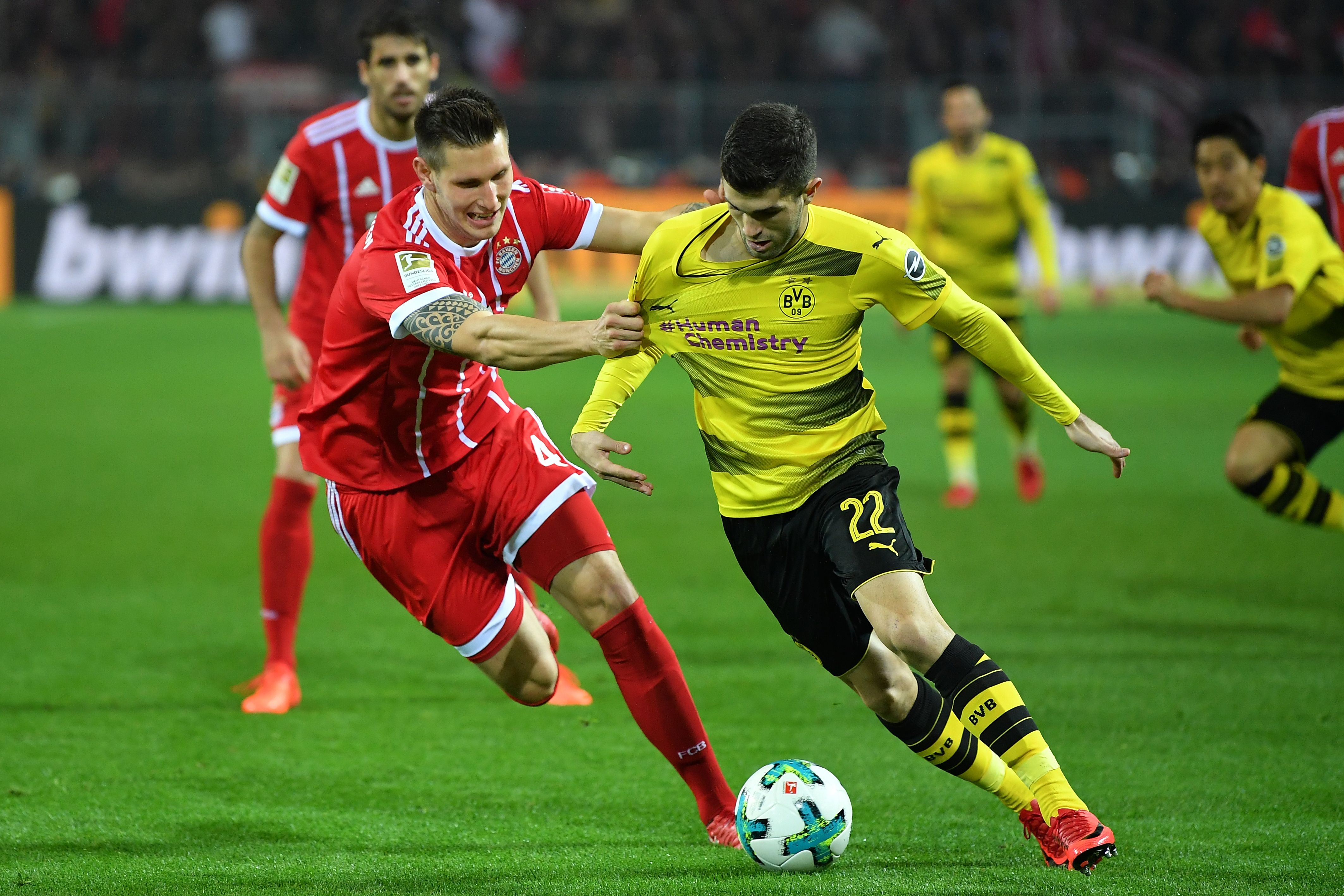 Christian Pulisic Niklas Süle Borussia Dortmund FC Bayern Bundesliga 110417