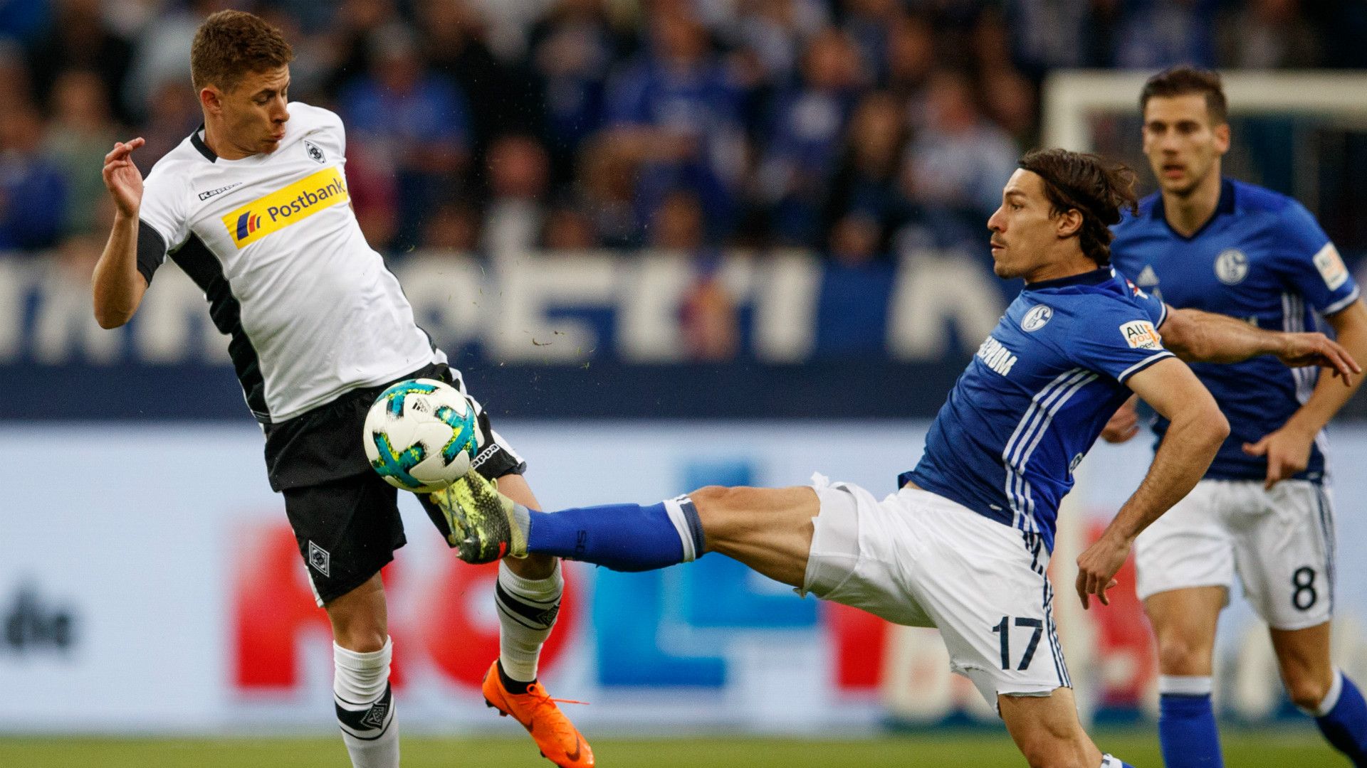 THORGAN HAZARD BORUSSIA MÖNCHENGLADBACH BENJAMIN STAMBOULI SCHALKE GERMAN BUNDESLIGA 28042018